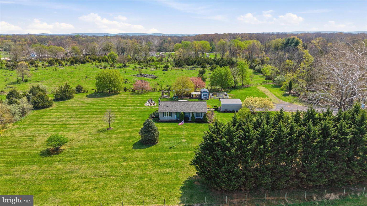 OLD RUSSELL FARM - Residential