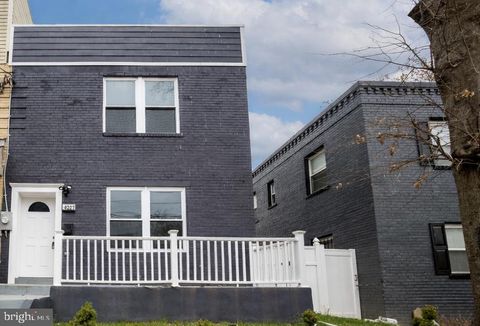 4227 EDSON PLACE NE WASHINGTON DC 20019