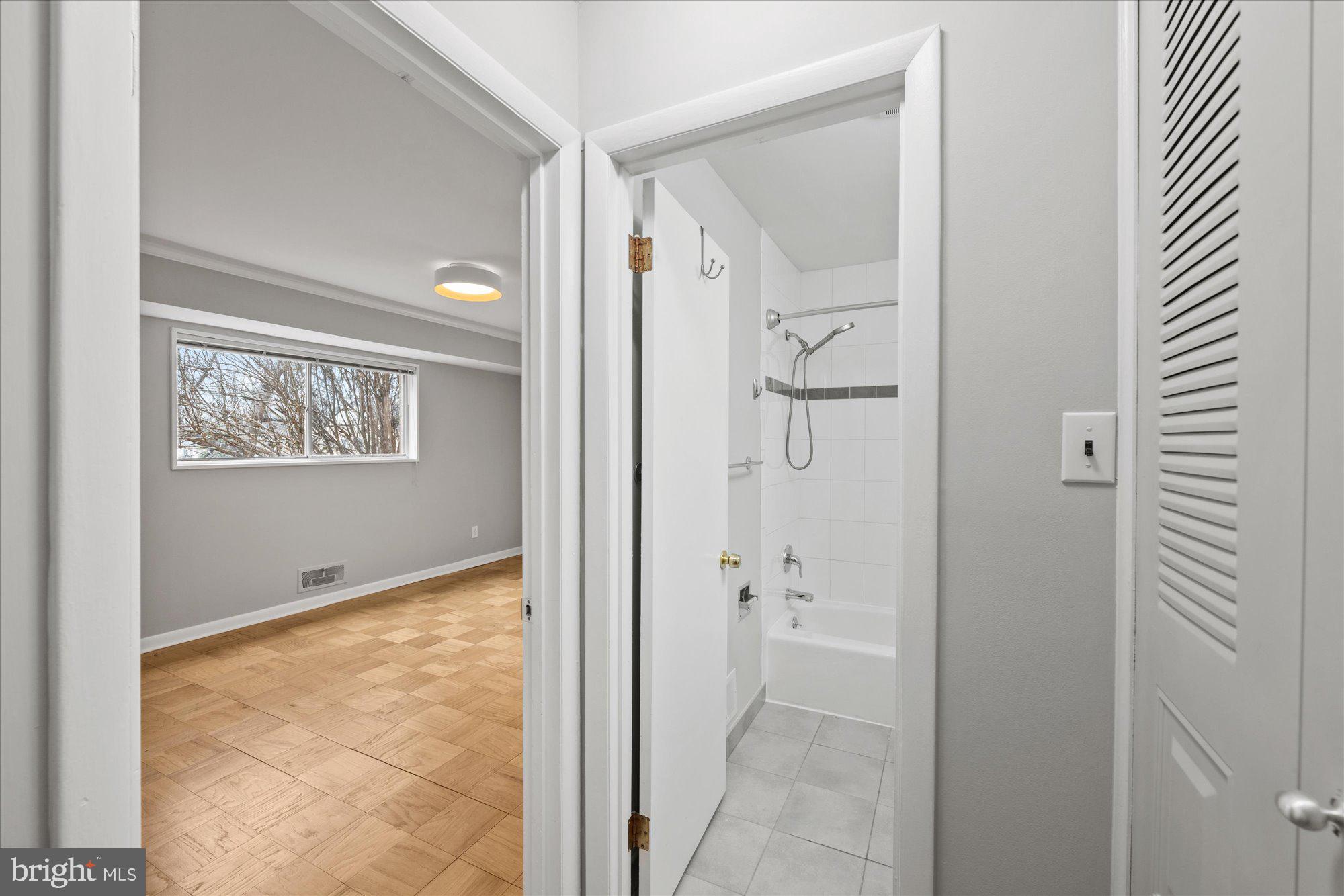 PARKSIDE CONDOMINIUMS - Residential