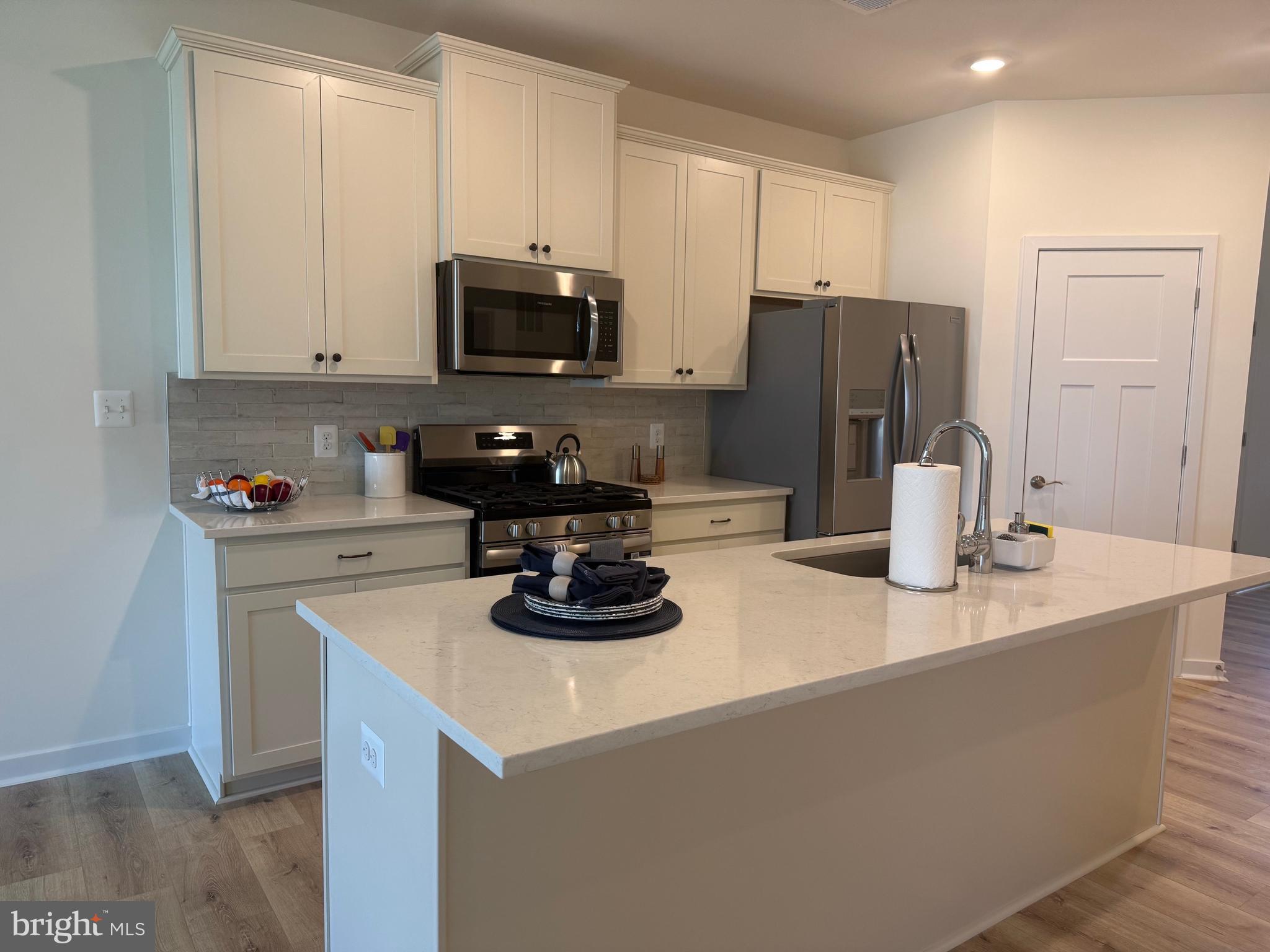 GILBERT MEADOWS - Residential