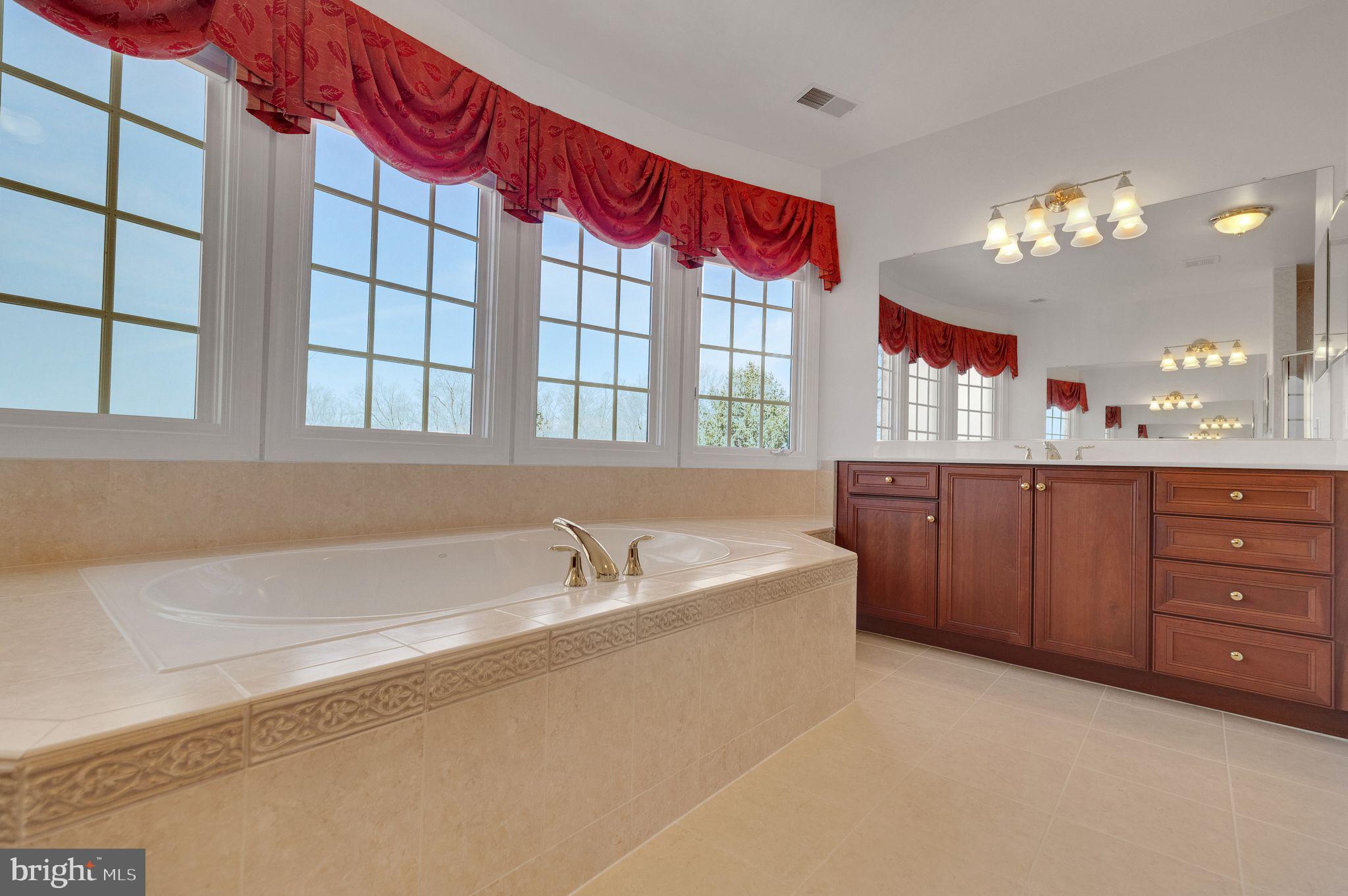 LAKE MANASSAS - Residential