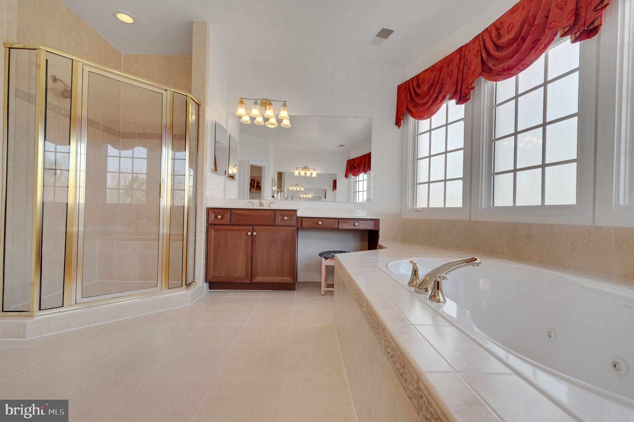 LAKE MANASSAS - Residential