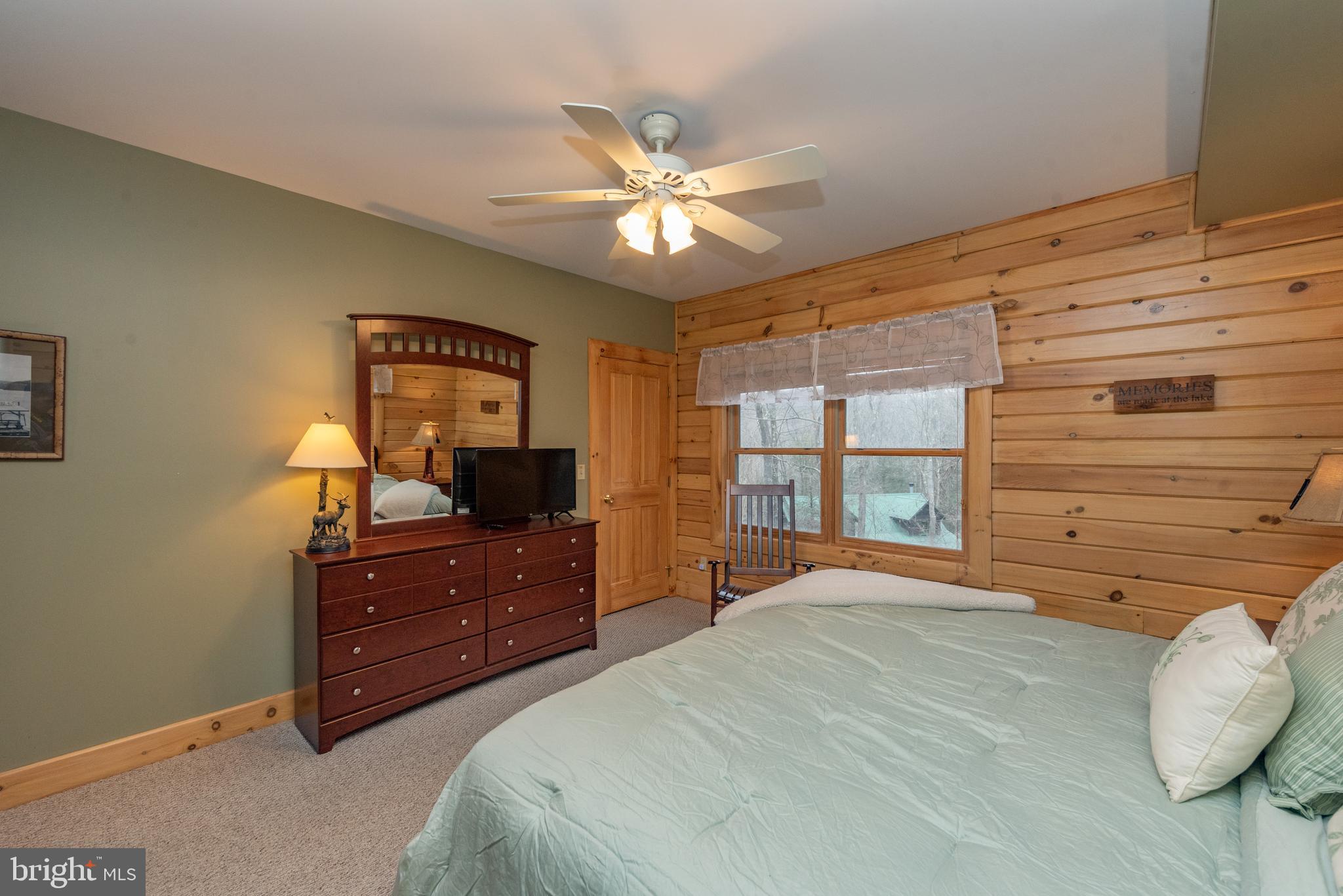 GALLATIN WOODS - Residential