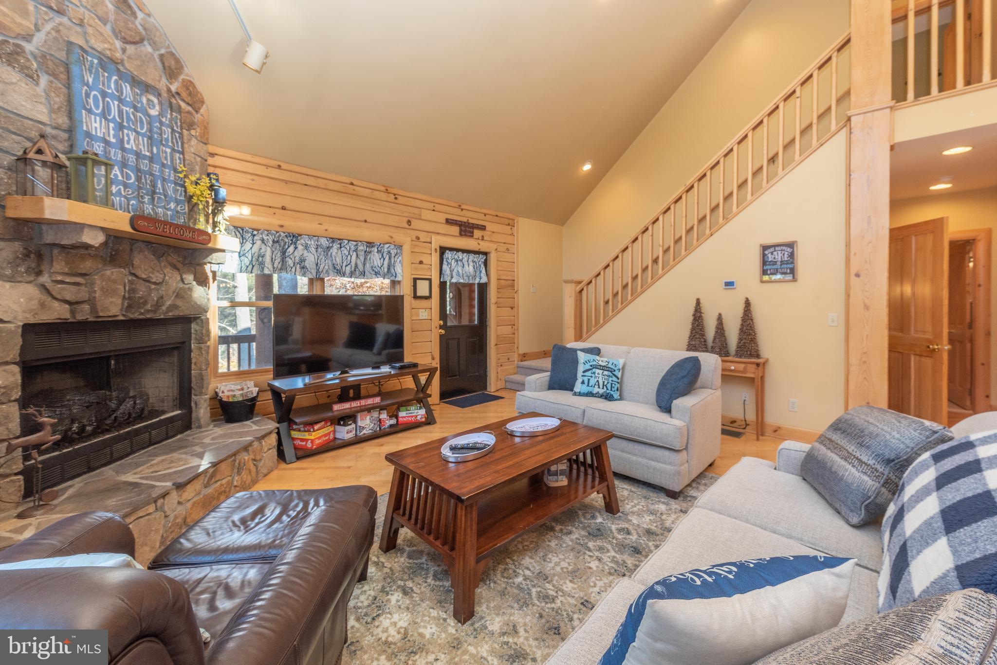 GALLATIN WOODS - Residential