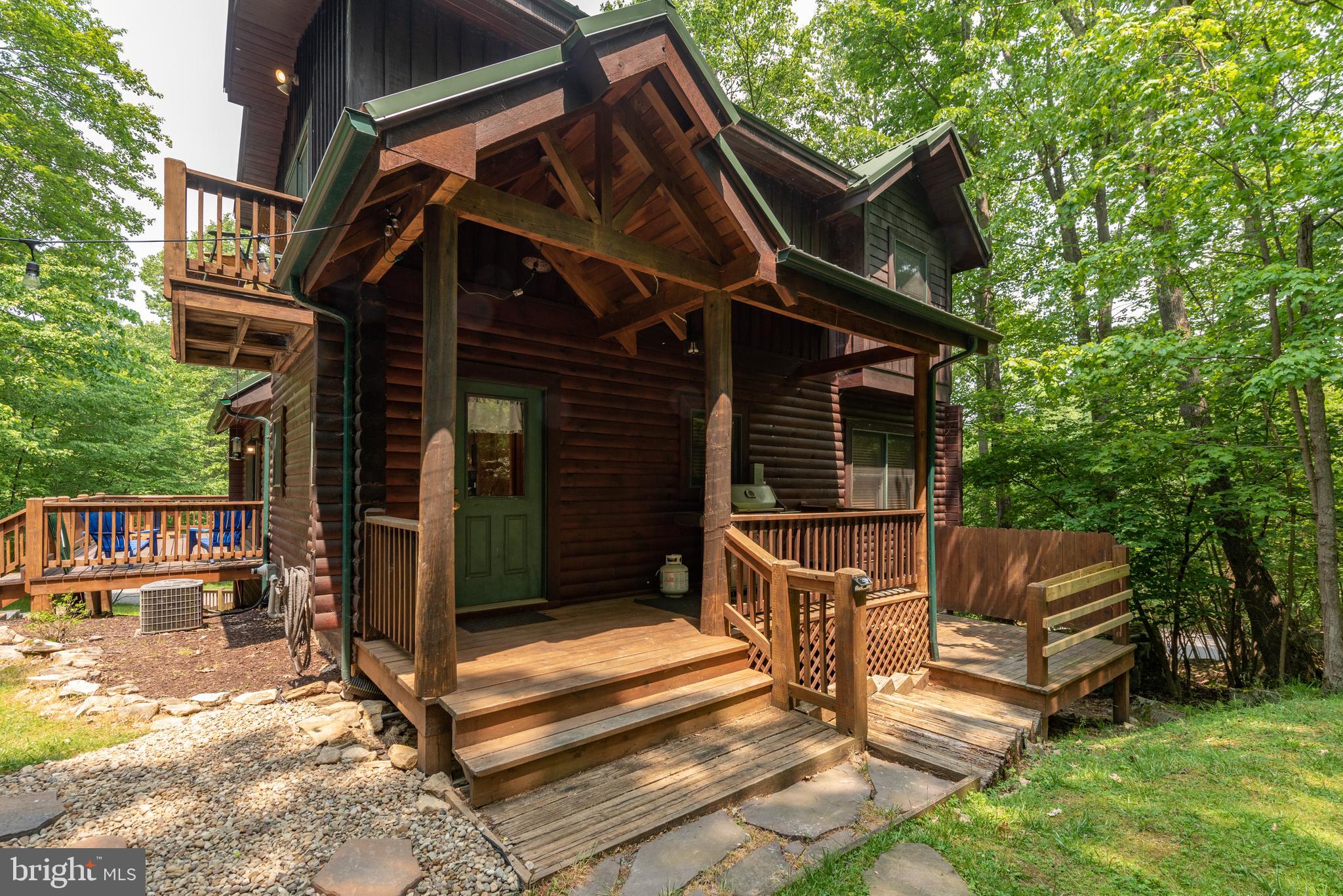 GALLATIN WOODS - Residential