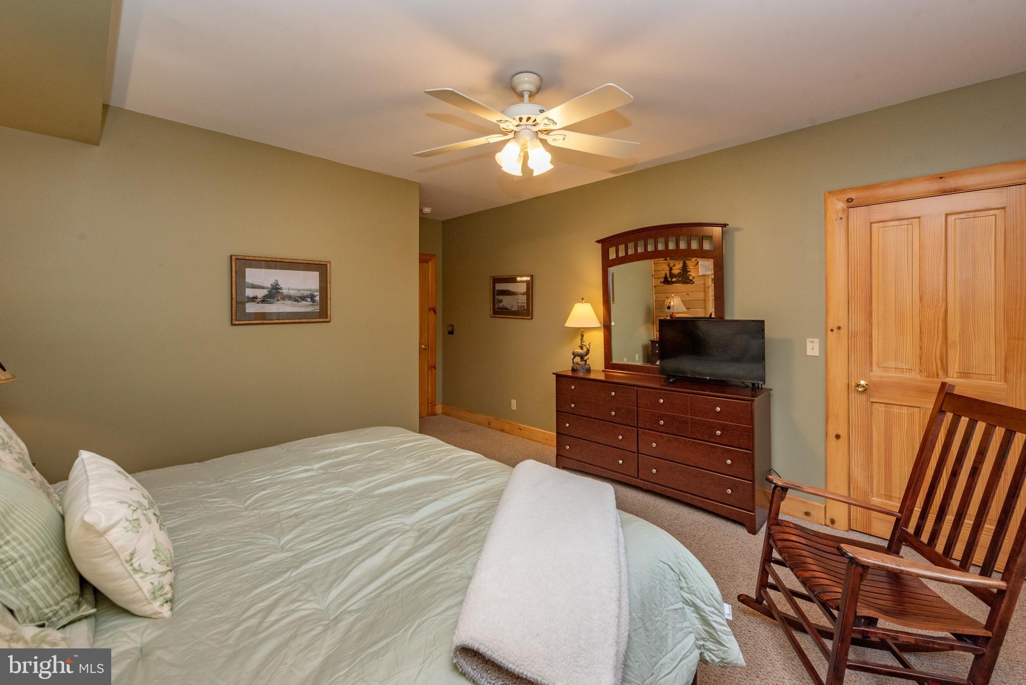 GALLATIN WOODS - Residential