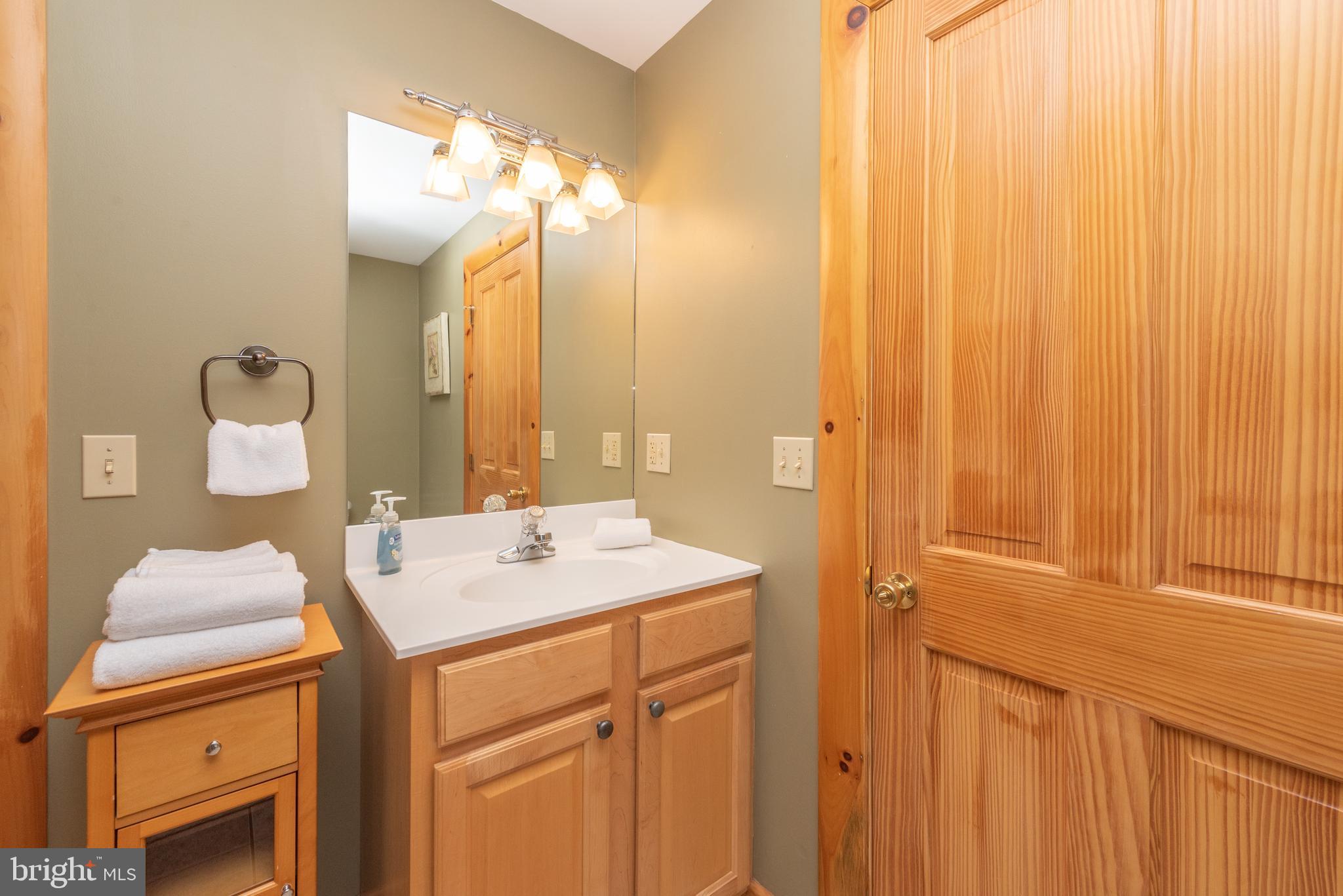 GALLATIN WOODS - Residential