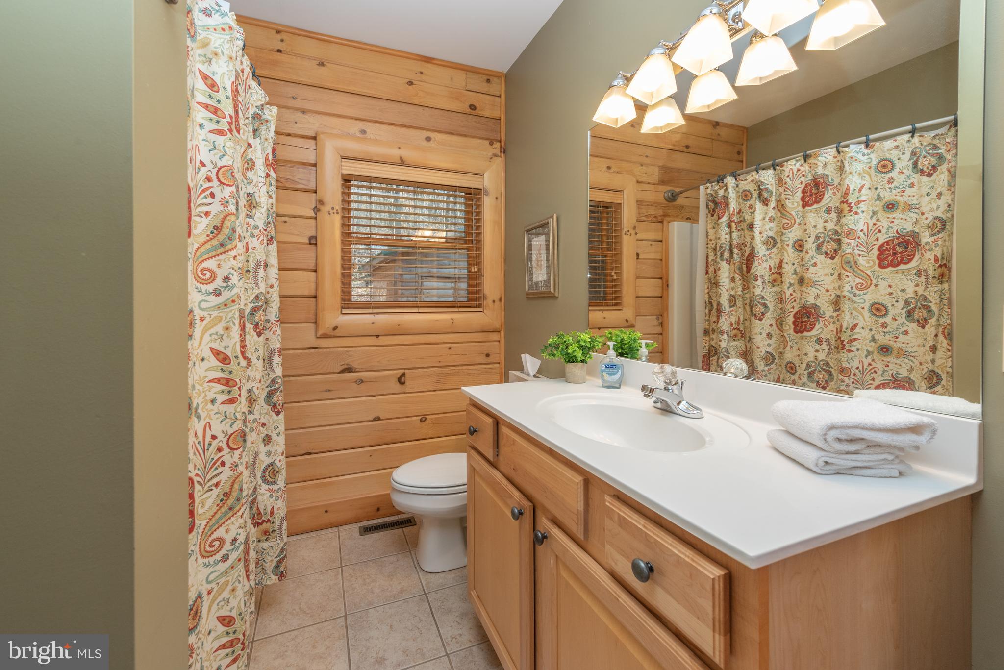 GALLATIN WOODS - Residential