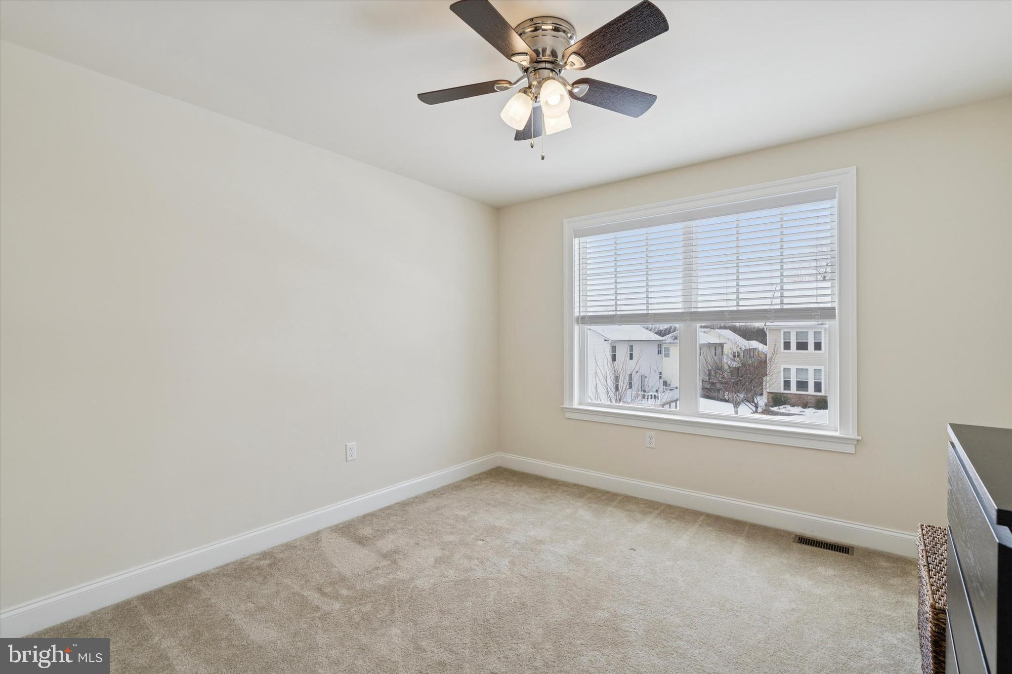 CROSSING AT BAILEY S - Residential