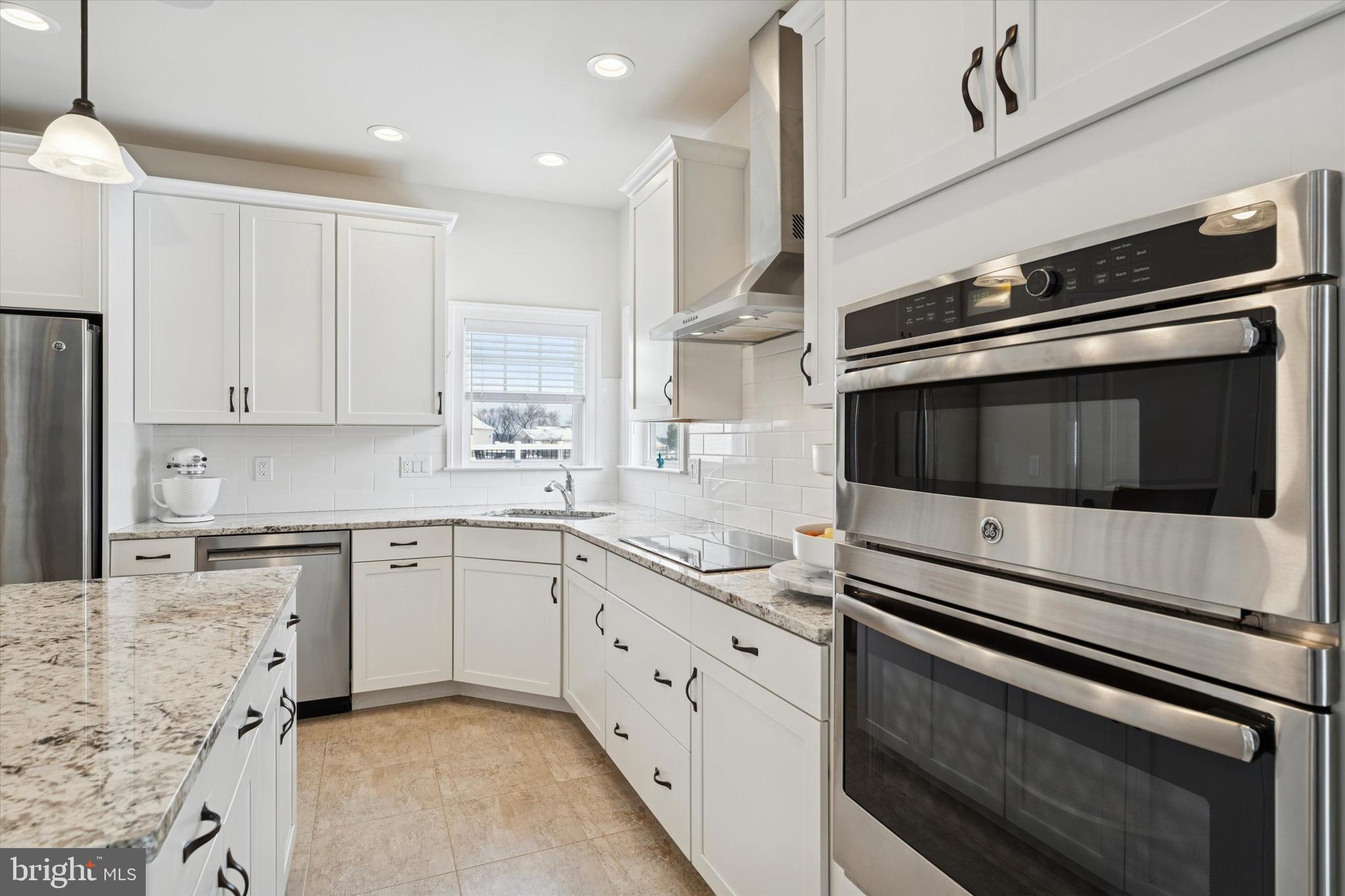 CROSSING AT BAILEY S - Residential