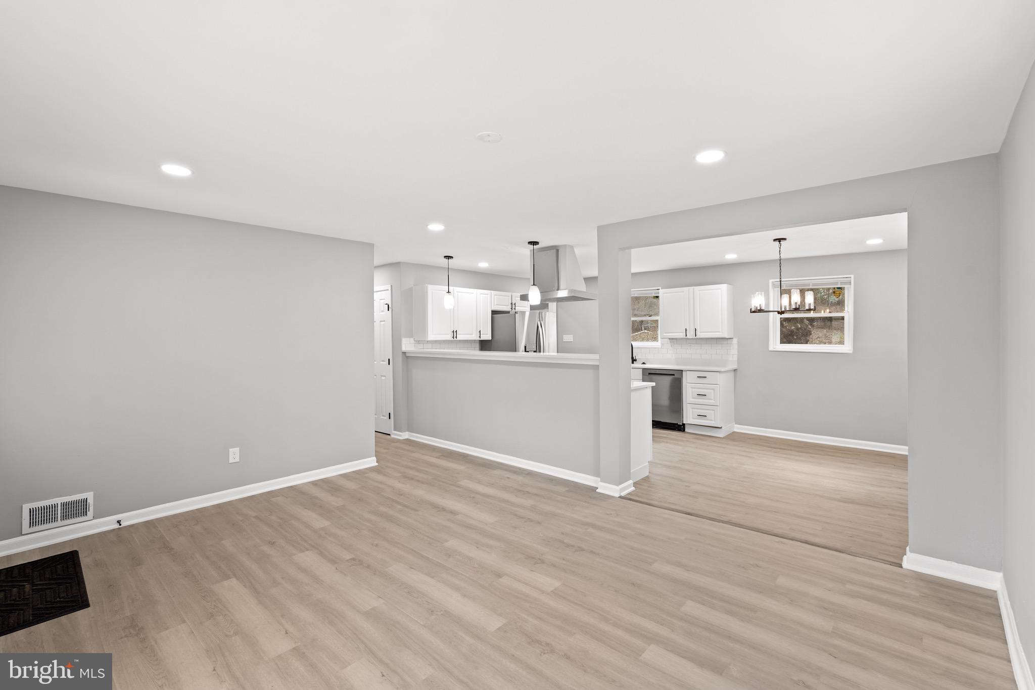 RANDOLPH HILLS - Residential