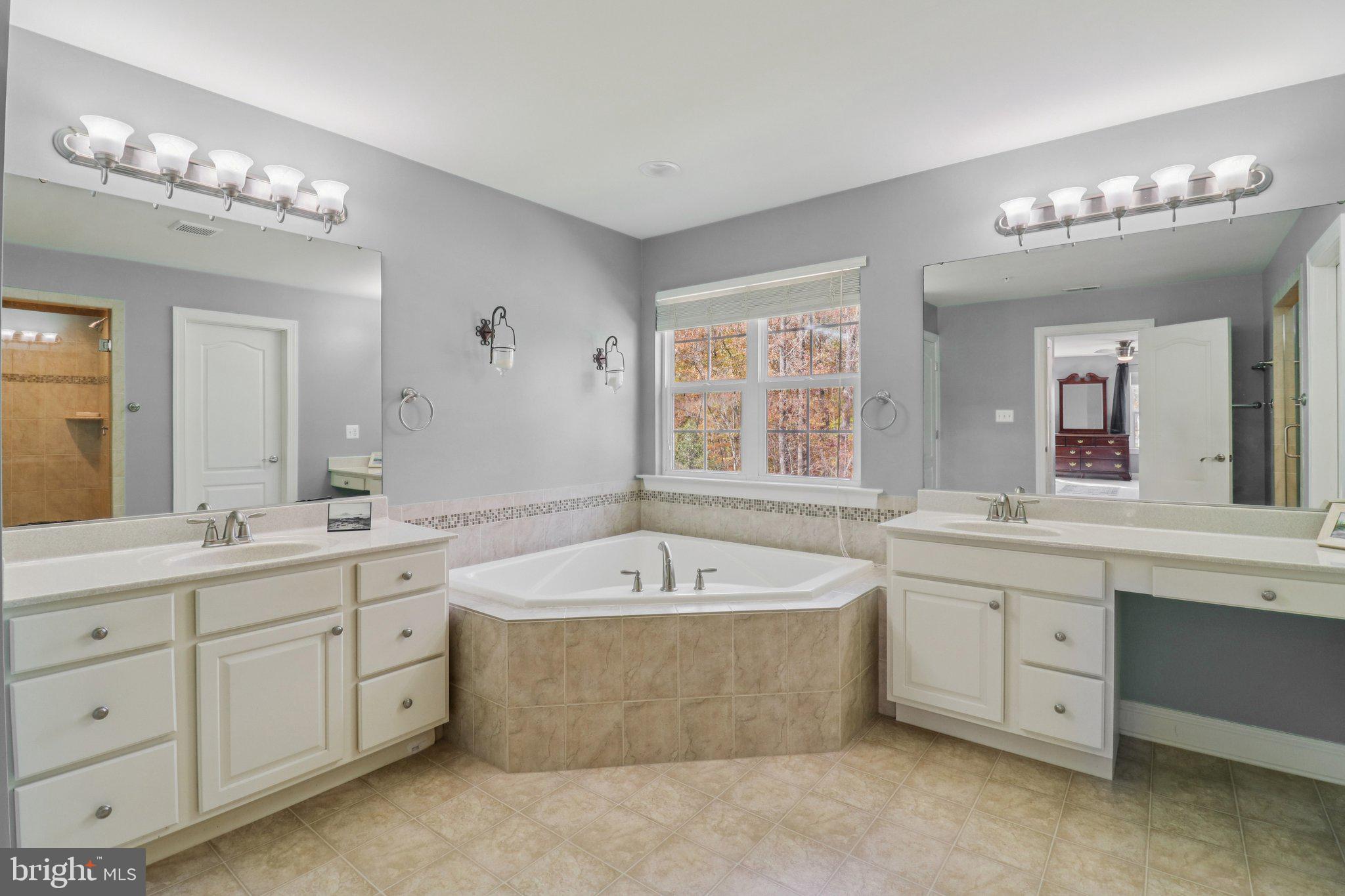 GRANDVIEW HAVEN - Residential