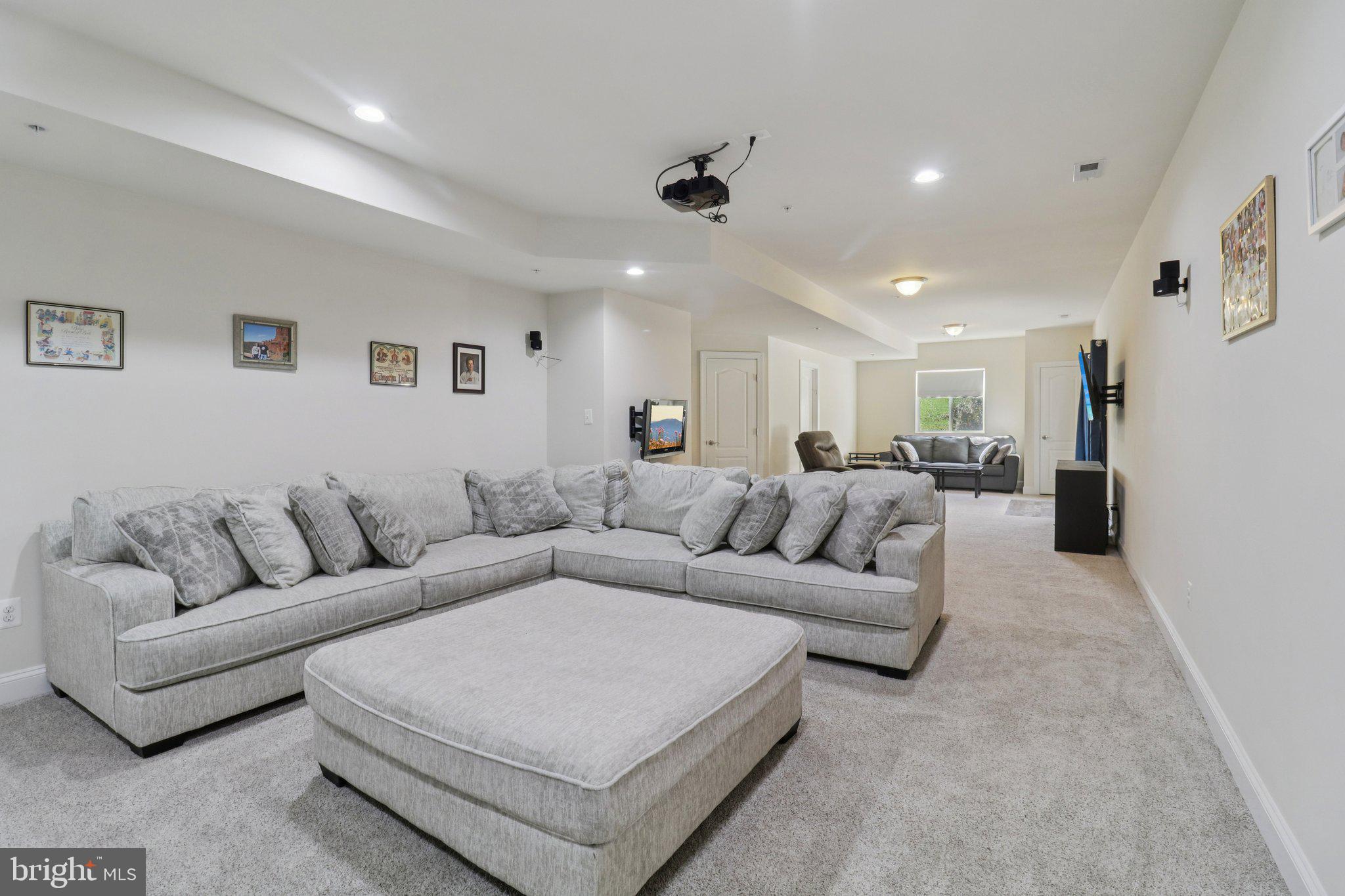 GRANDVIEW HAVEN - Residential