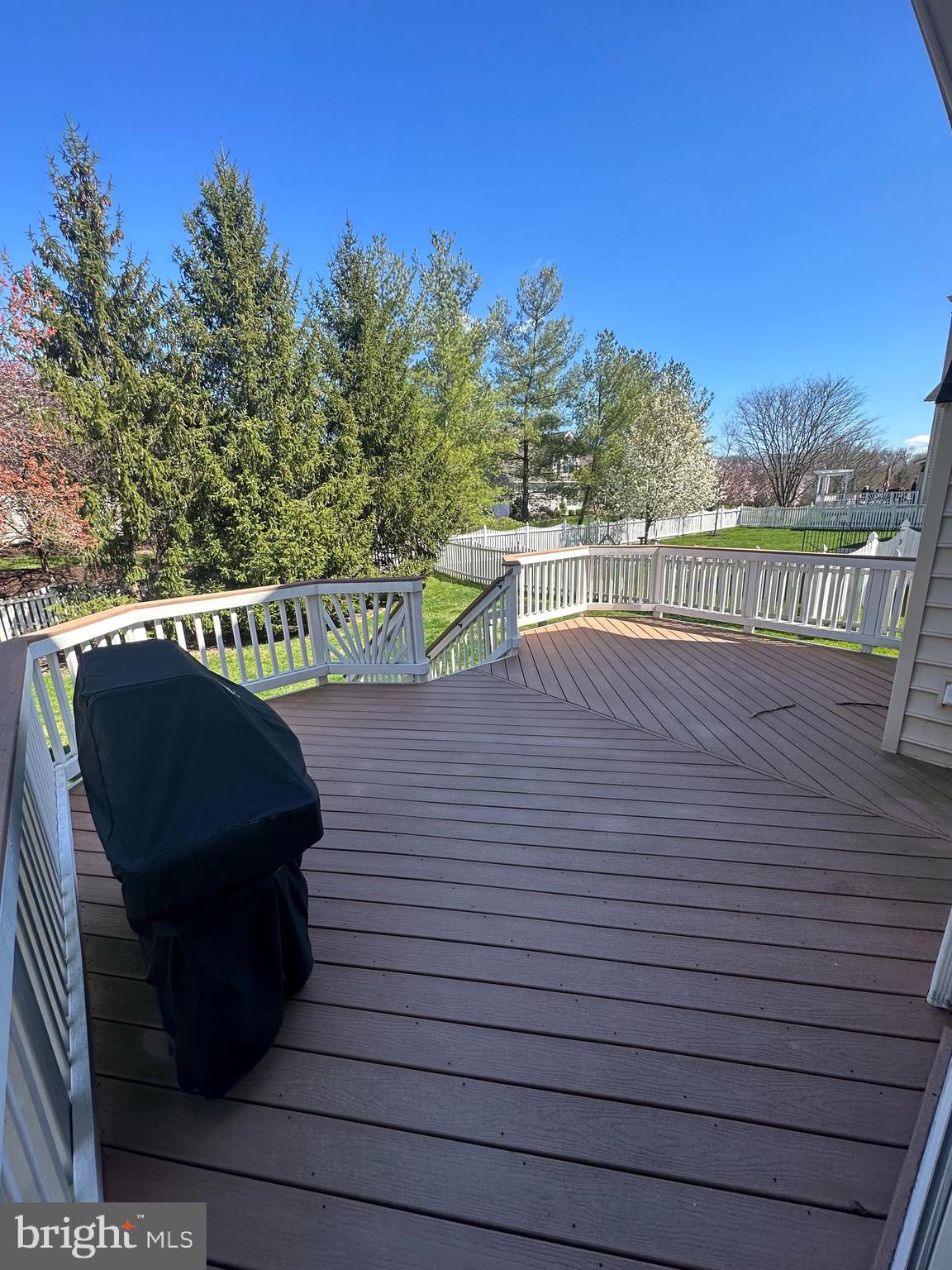 BELMONT LAND BAY - Residential