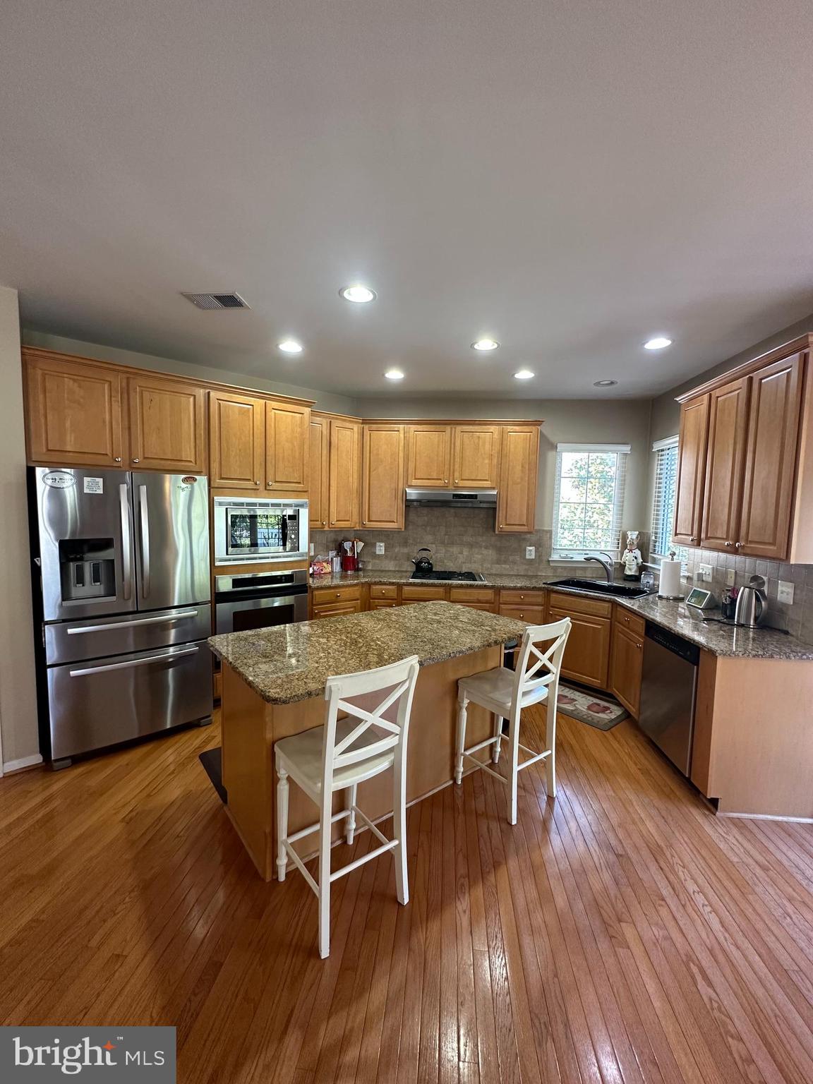 BELMONT LAND BAY - Residential