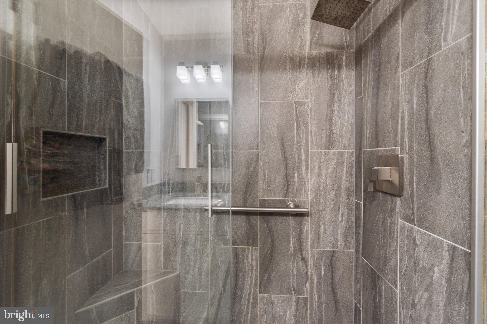 TWELVE TREES - Residential