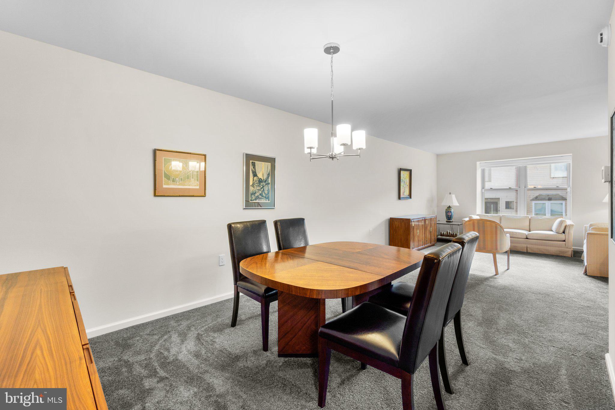 TWELVE TREES - Residential