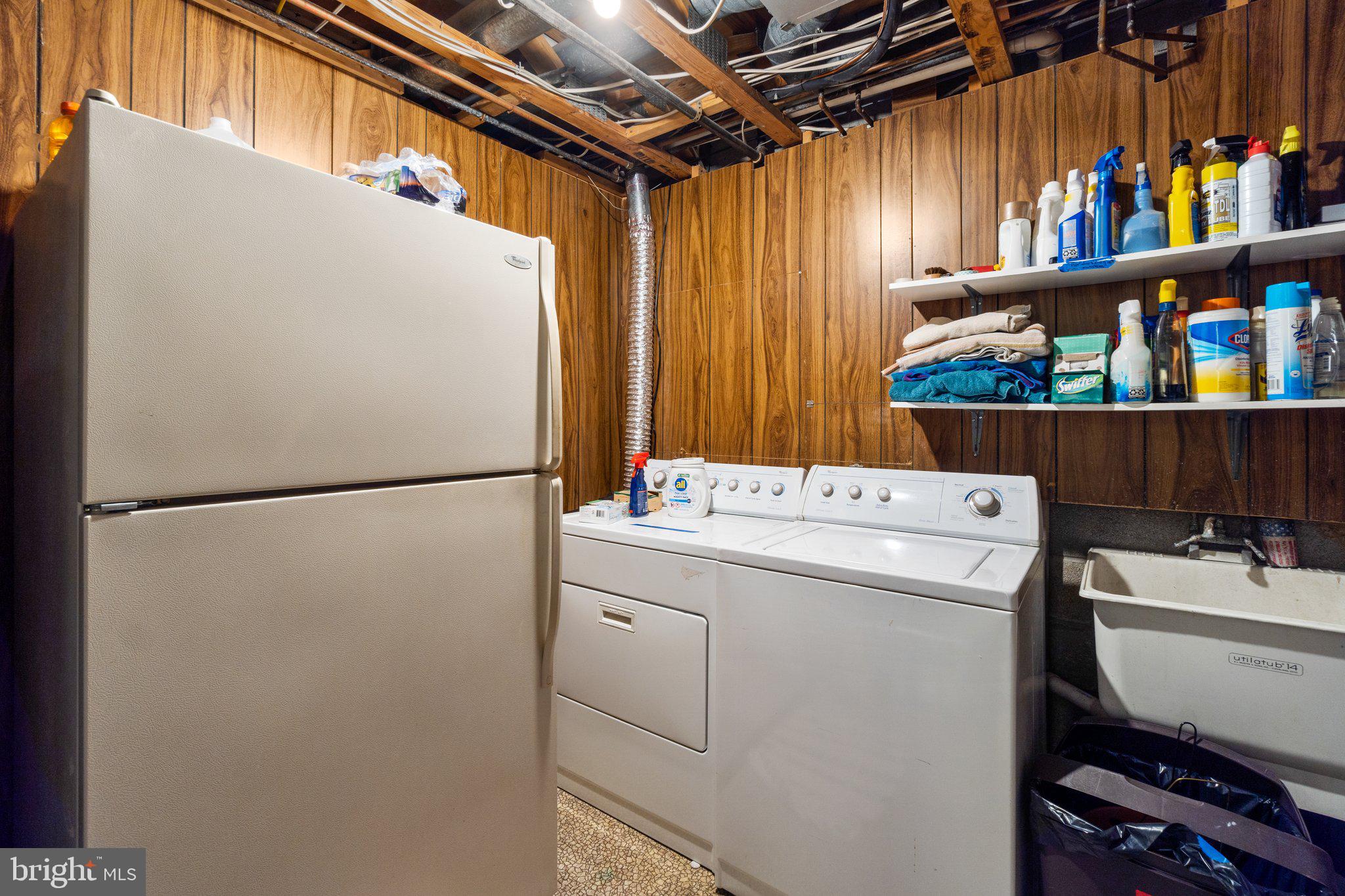 TWELVE TREES - Residential