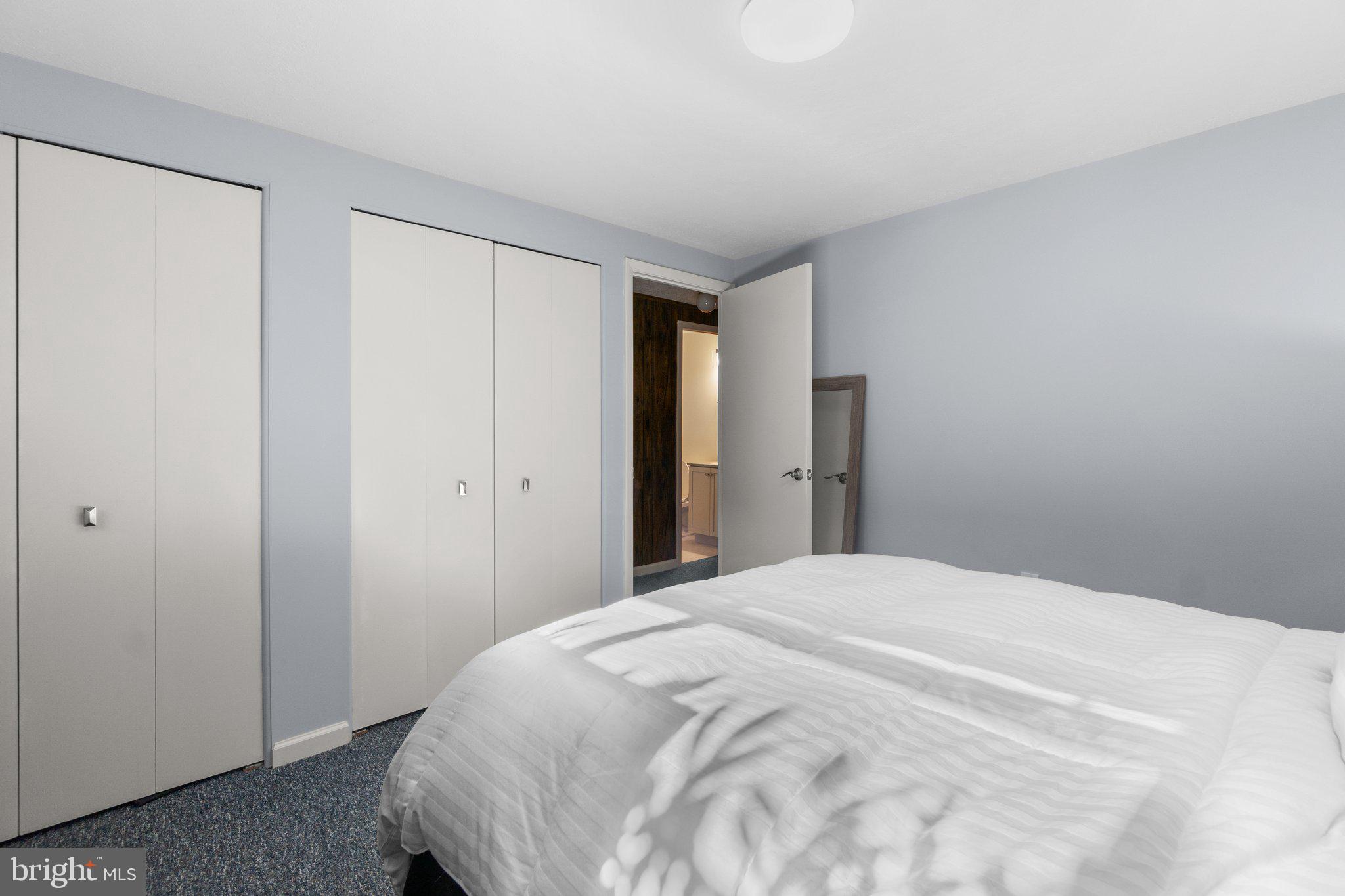 TWELVE TREES - Residential