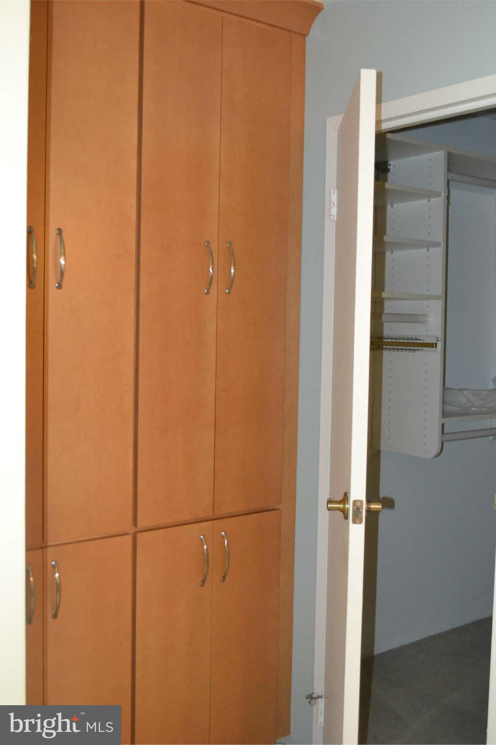 TREEBROOKE CONDOMINIUM - Residential Lease