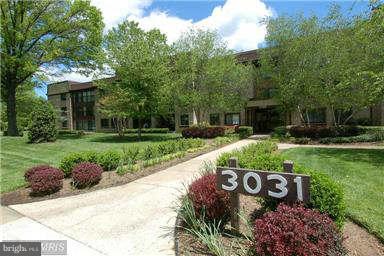 TREEBROOKE CONDOMINIUM - Residential Lease