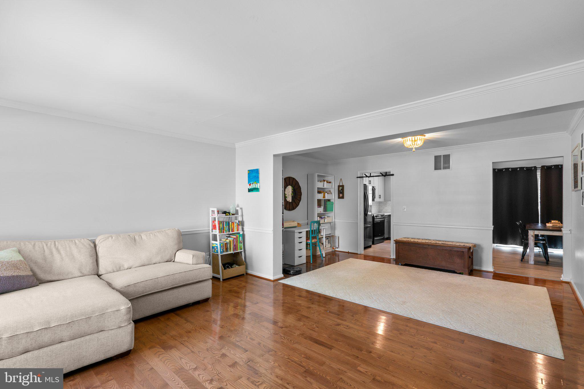237 HUNTERS RUN TERRACE