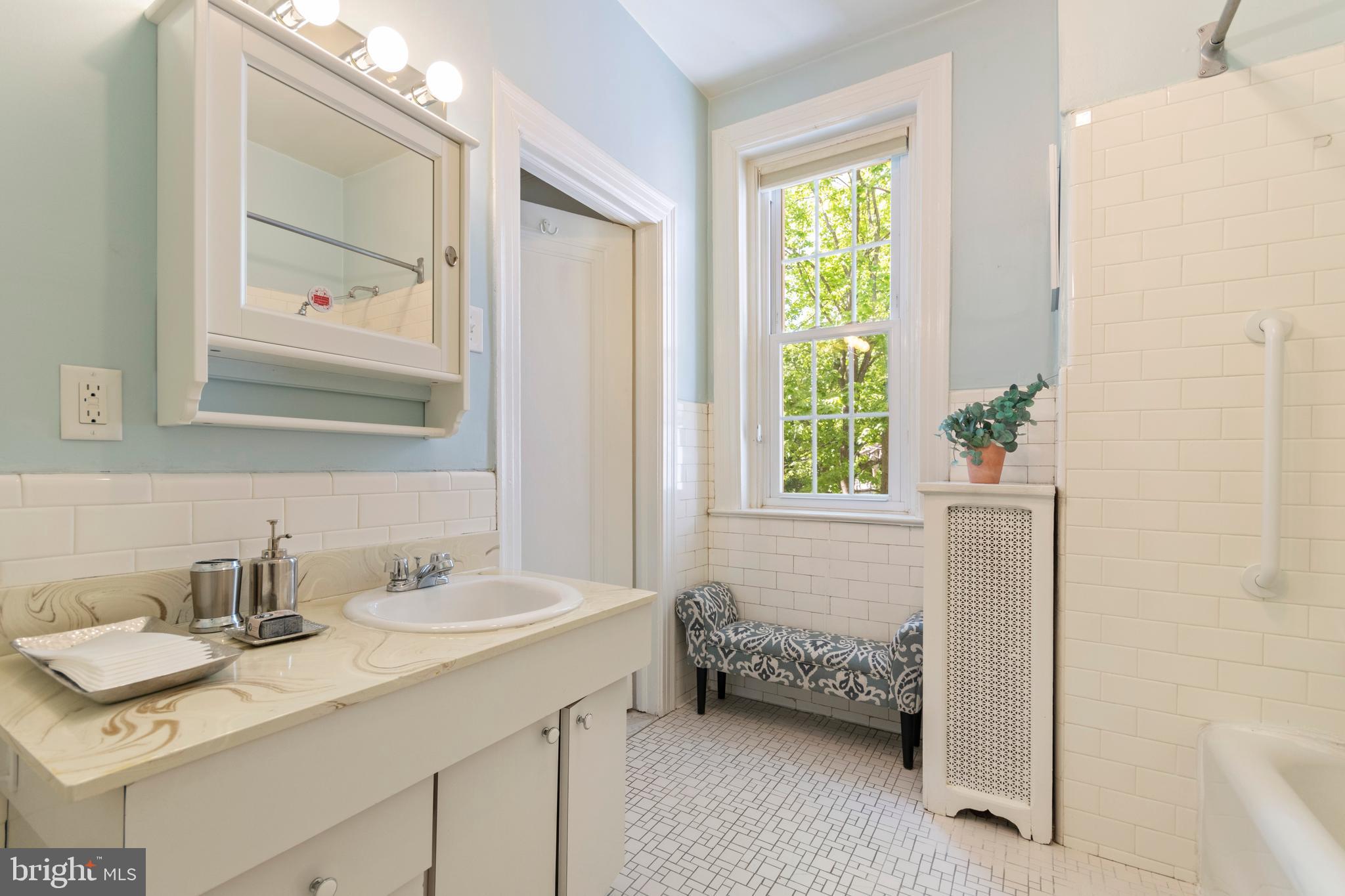 MT AIRY (WEST) - Residential