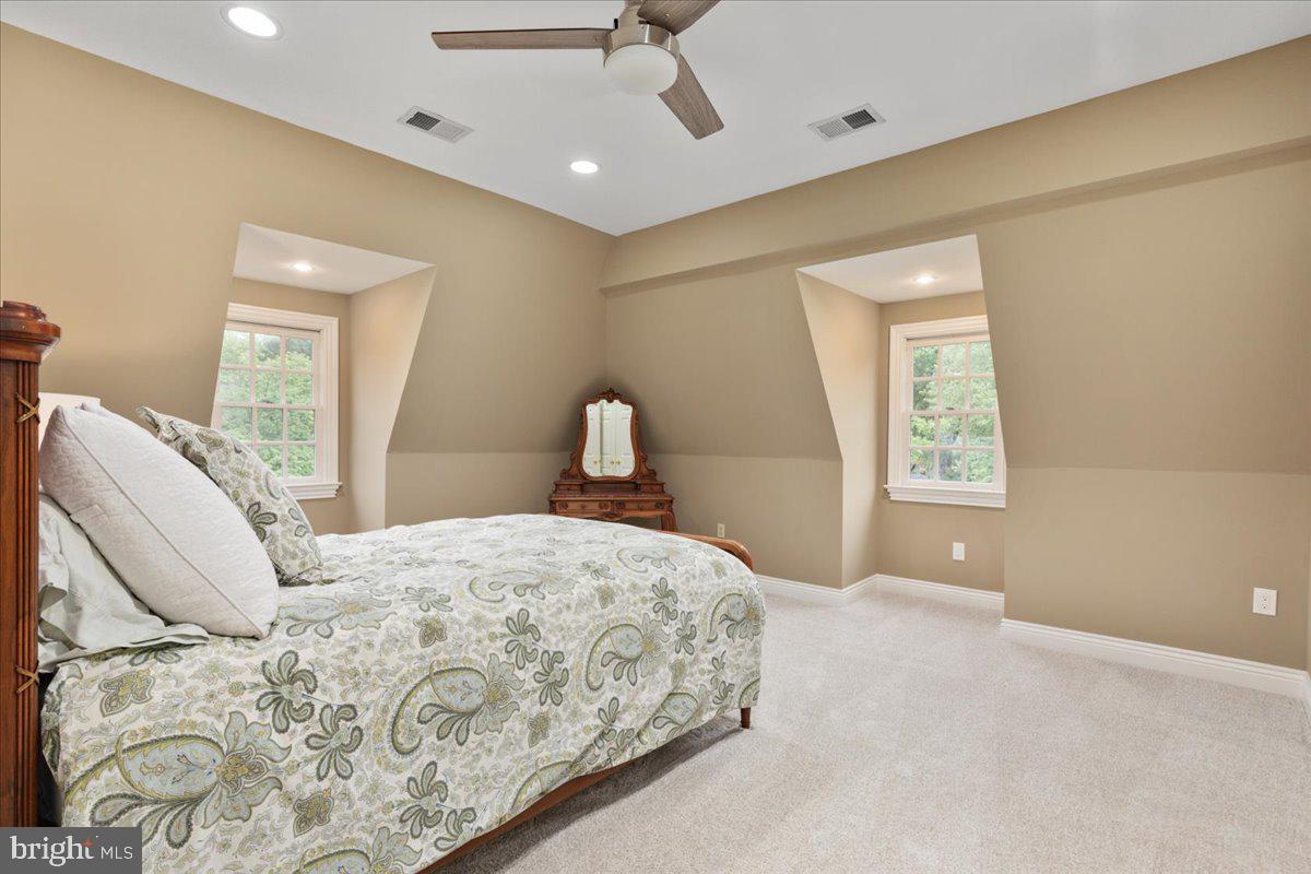 LAKE MANASSAS - Residential