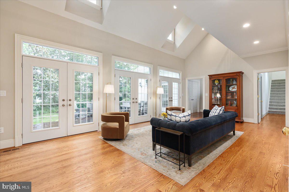 LAKE MANASSAS - Residential