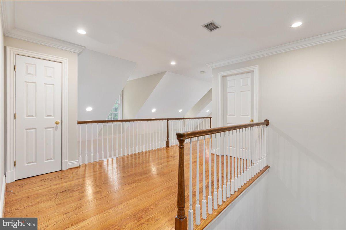 LAKE MANASSAS - Residential