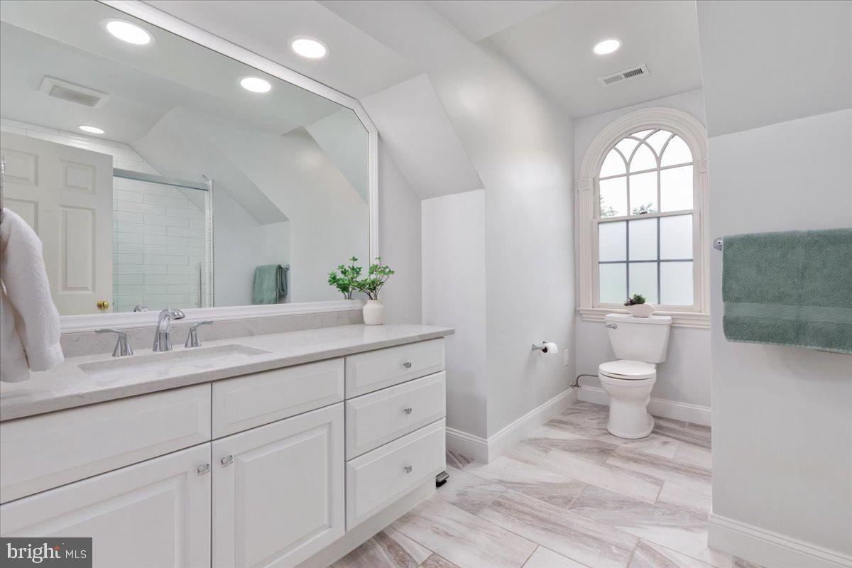 LAKE MANASSAS - Residential