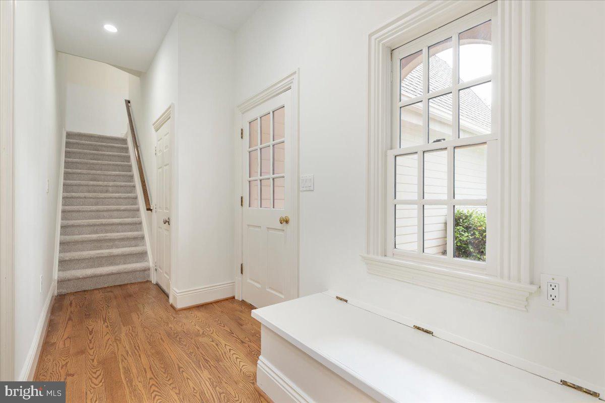 LAKE MANASSAS - Residential