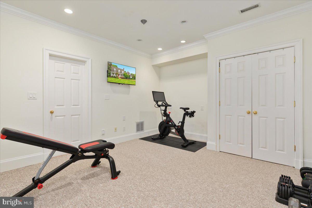 LAKE MANASSAS - Residential