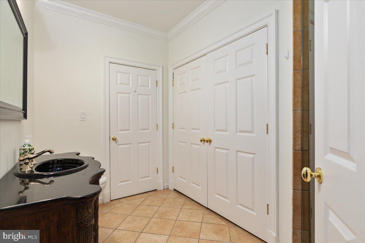 LAKE MANASSAS - Residential