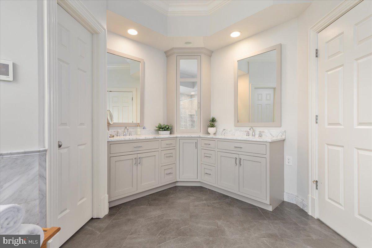 LAKE MANASSAS - Residential