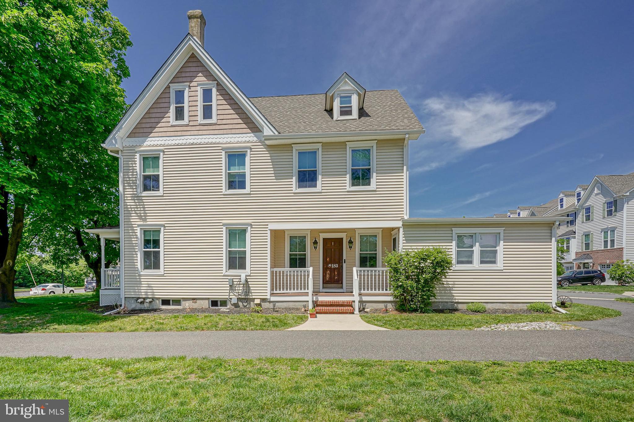 183 STAR DRIVE
