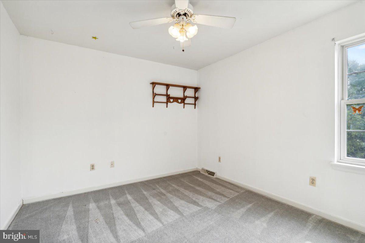 WELLINGTON TRACE - Residential