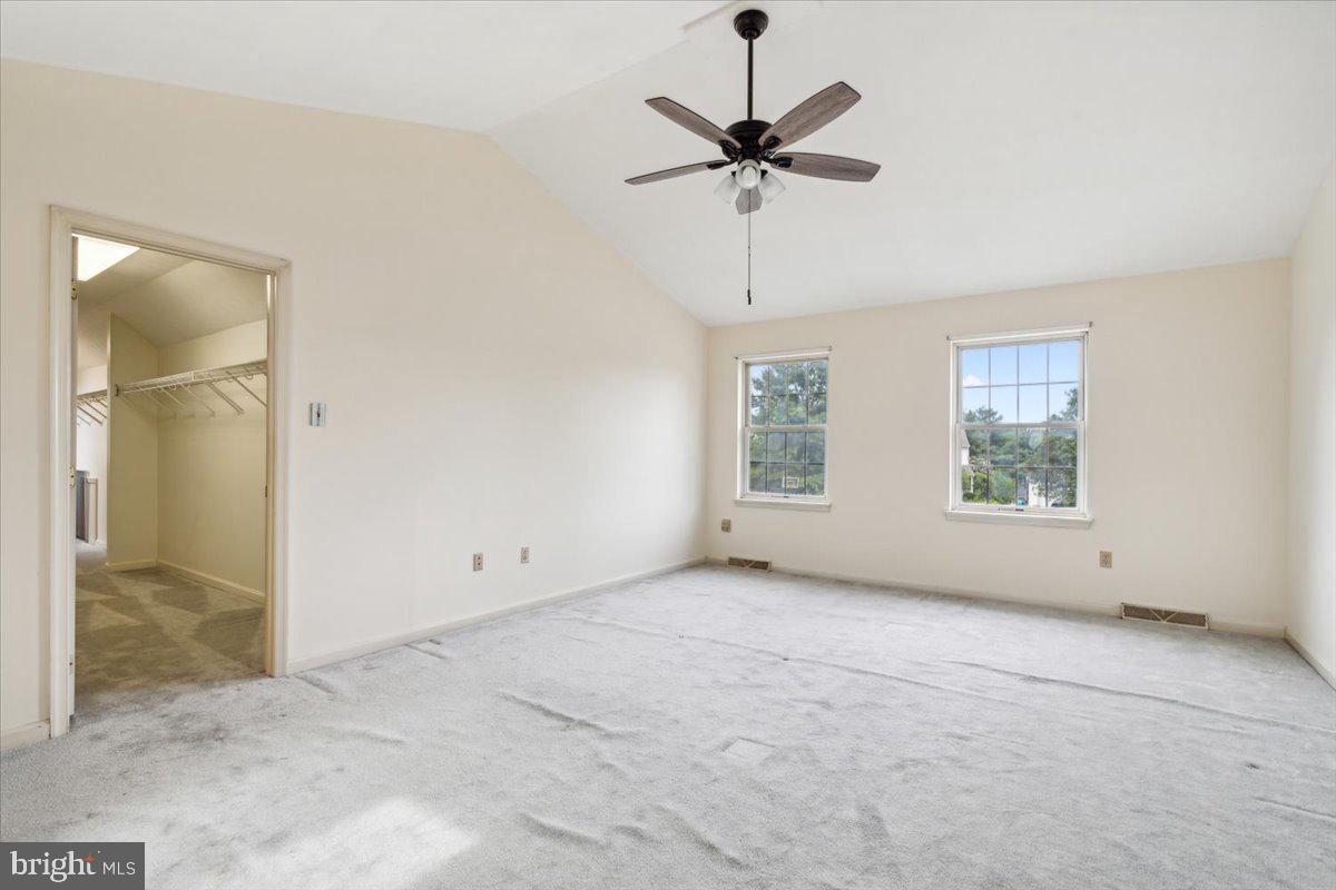 WELLINGTON TRACE - Residential