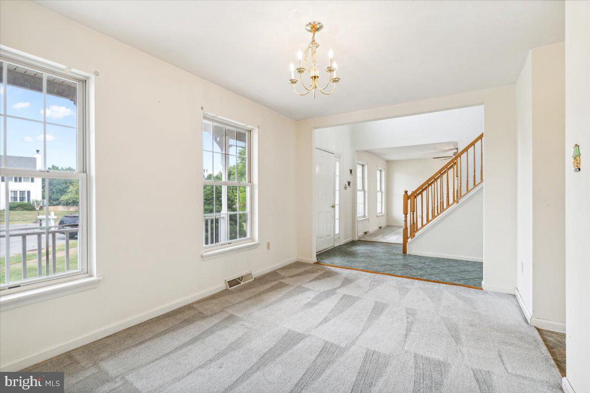 WELLINGTON TRACE - Residential