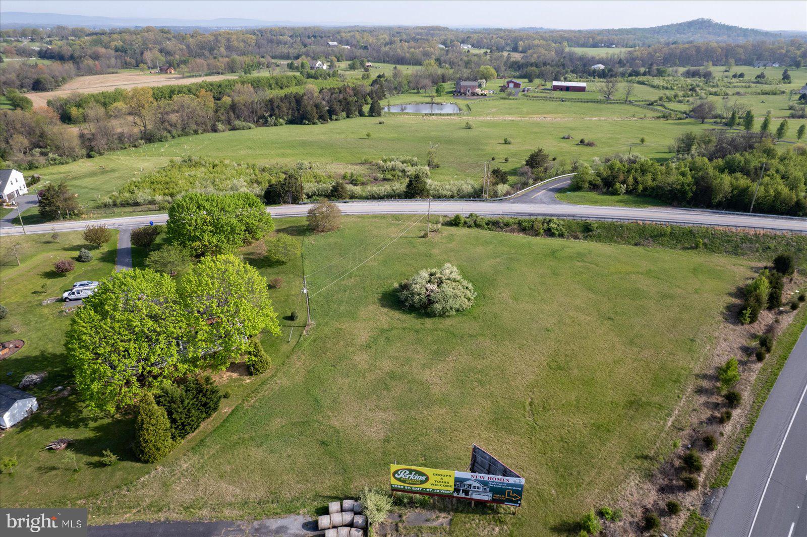 680 BARLOW-GREENMOUNT ROAD 1B