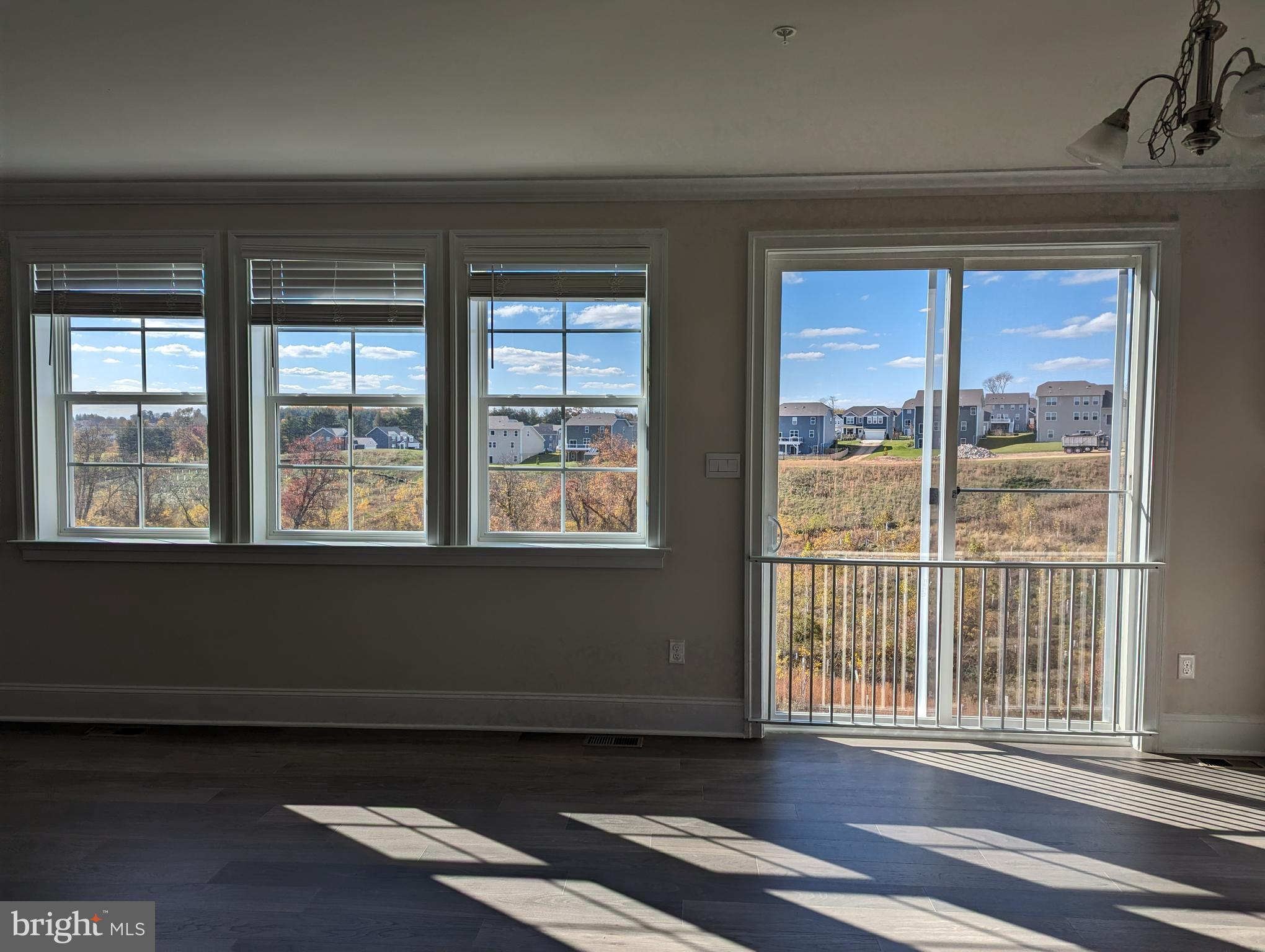 STONEGATE - Residential