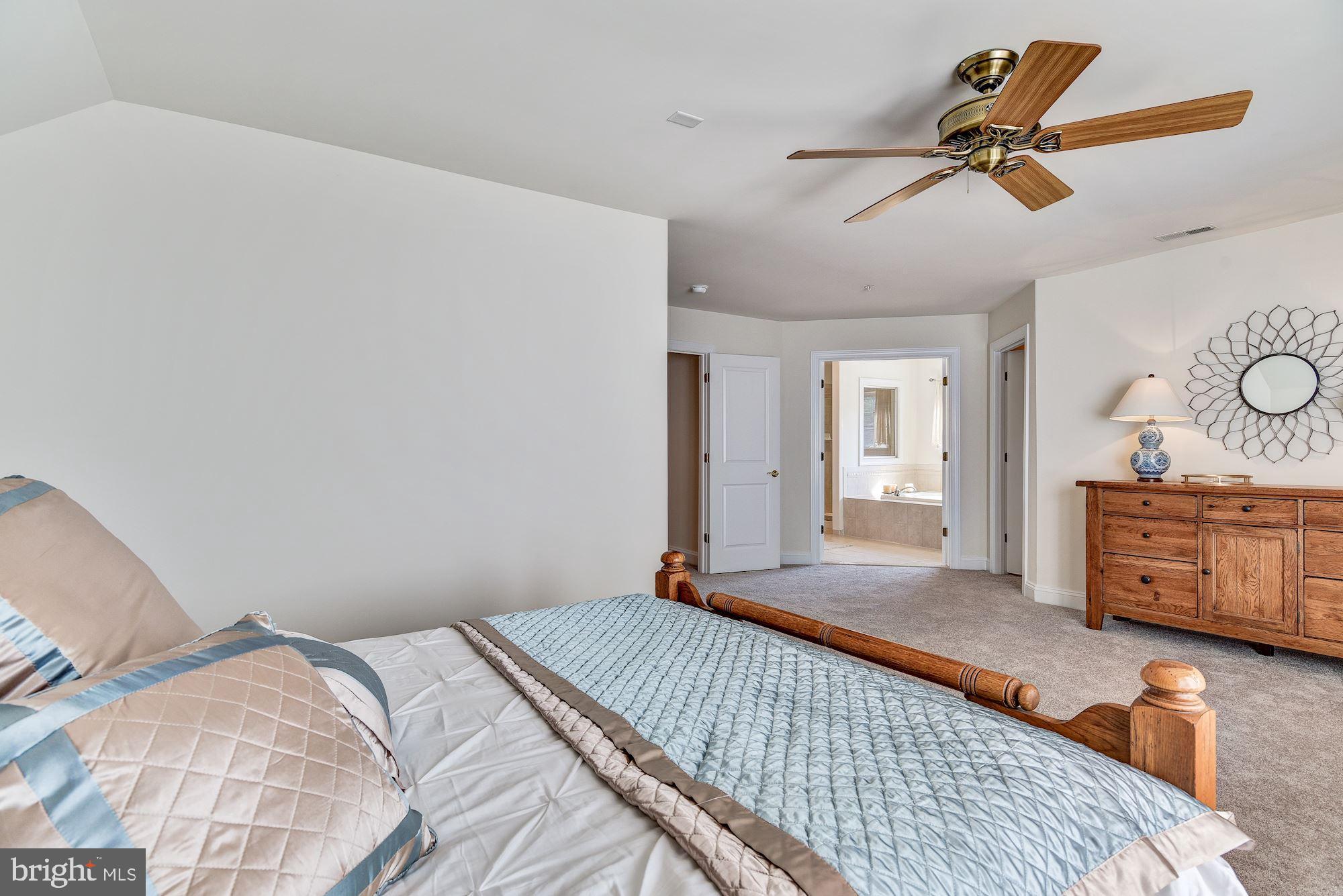 ELLICOTT HILLS - Residential