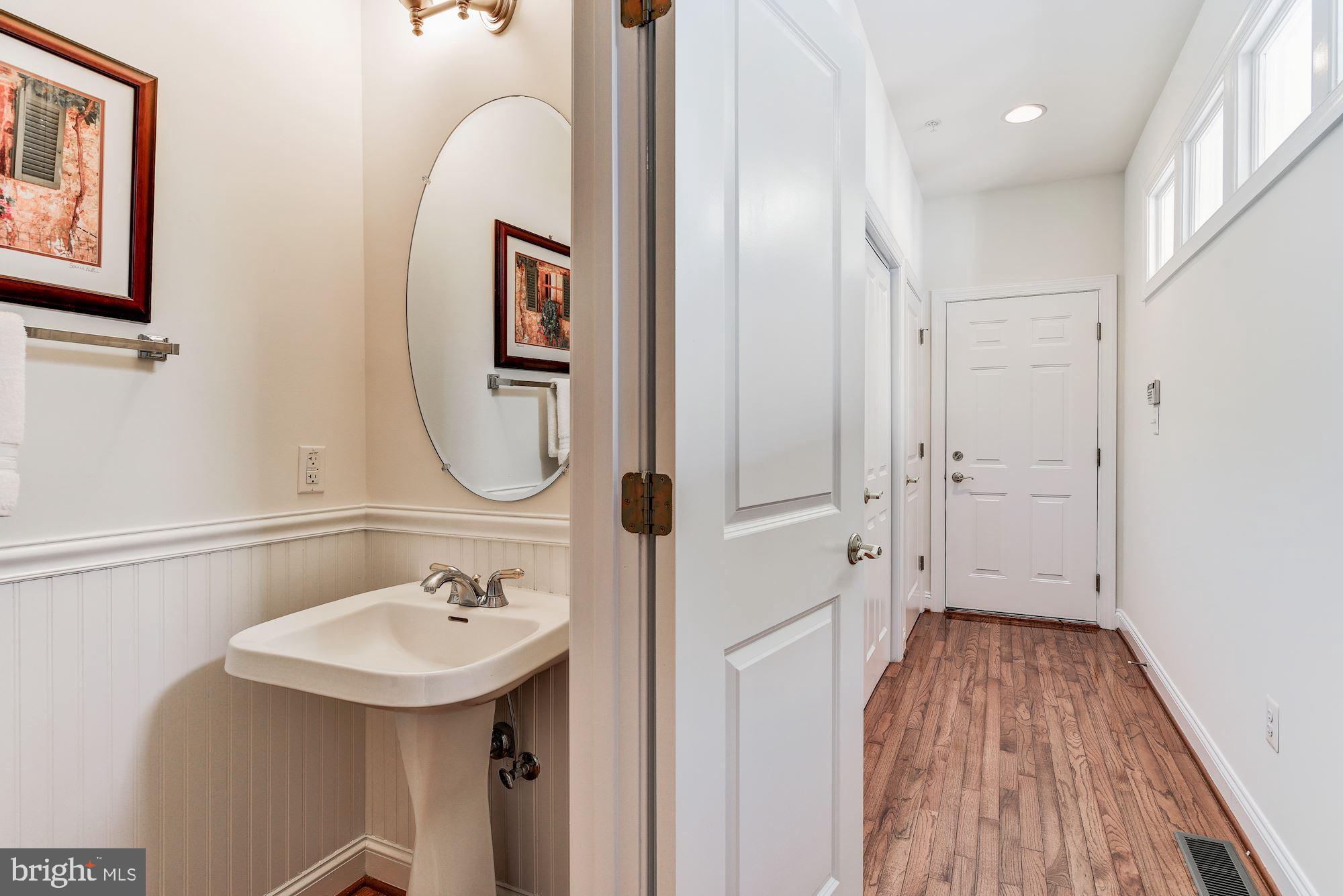 ELLICOTT HILLS - Residential