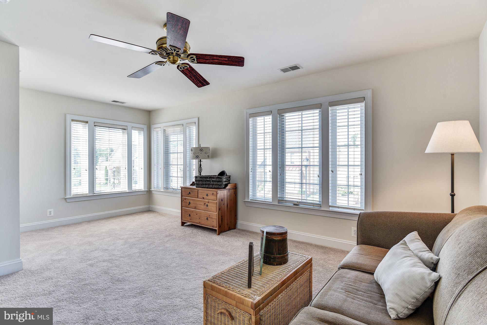 ELLICOTT HILLS - Residential