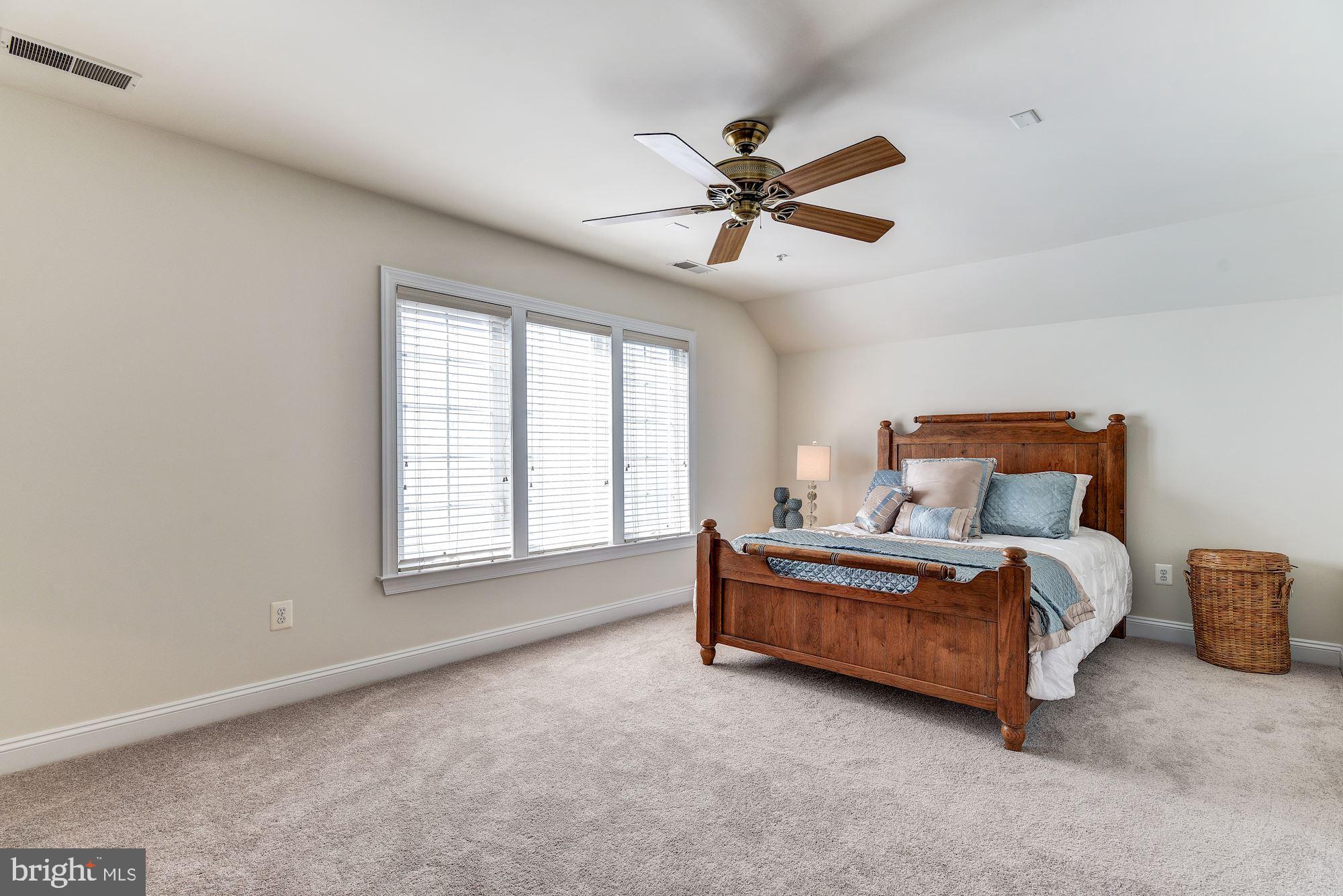 ELLICOTT HILLS - Residential