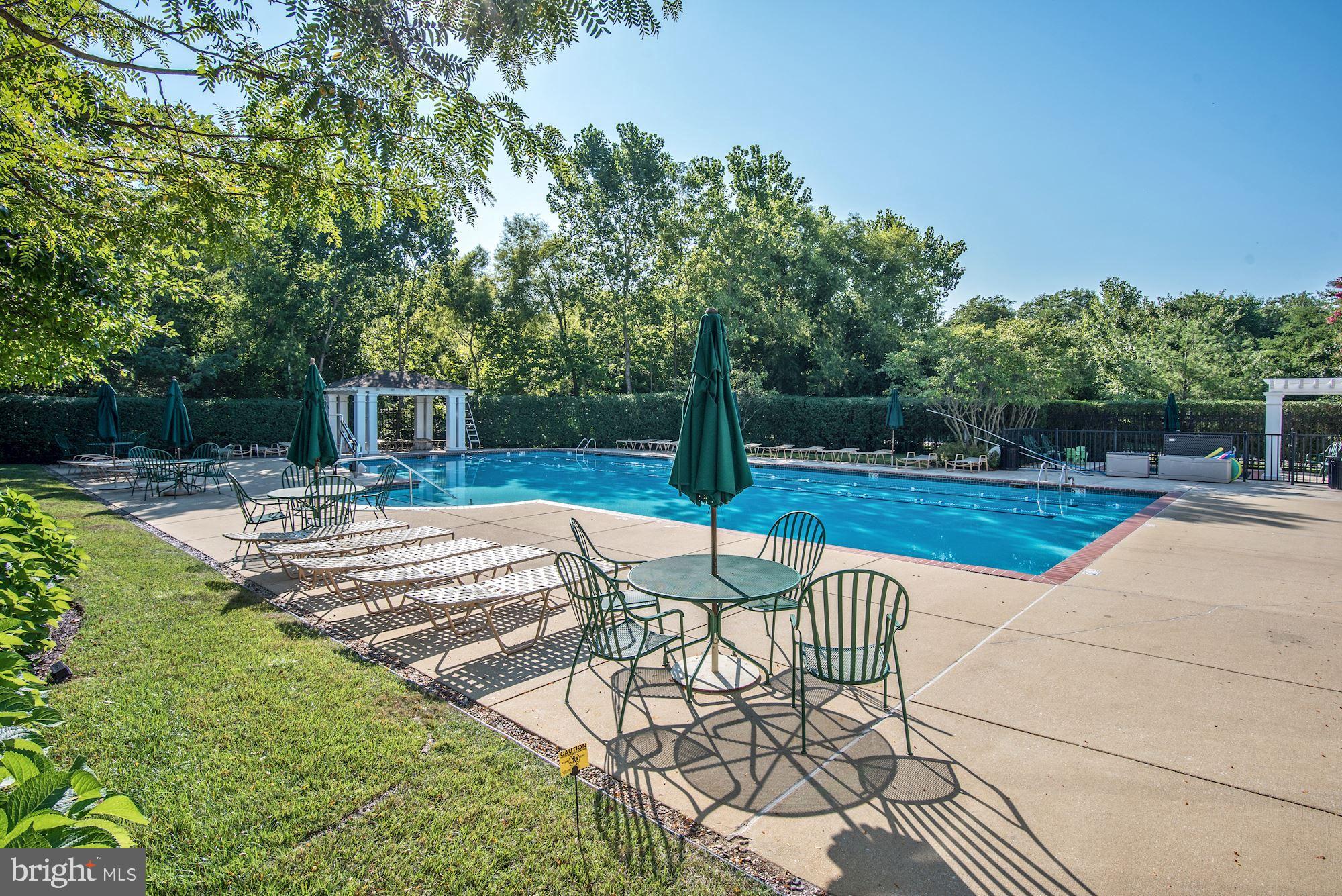 ELLICOTT HILLS - Residential