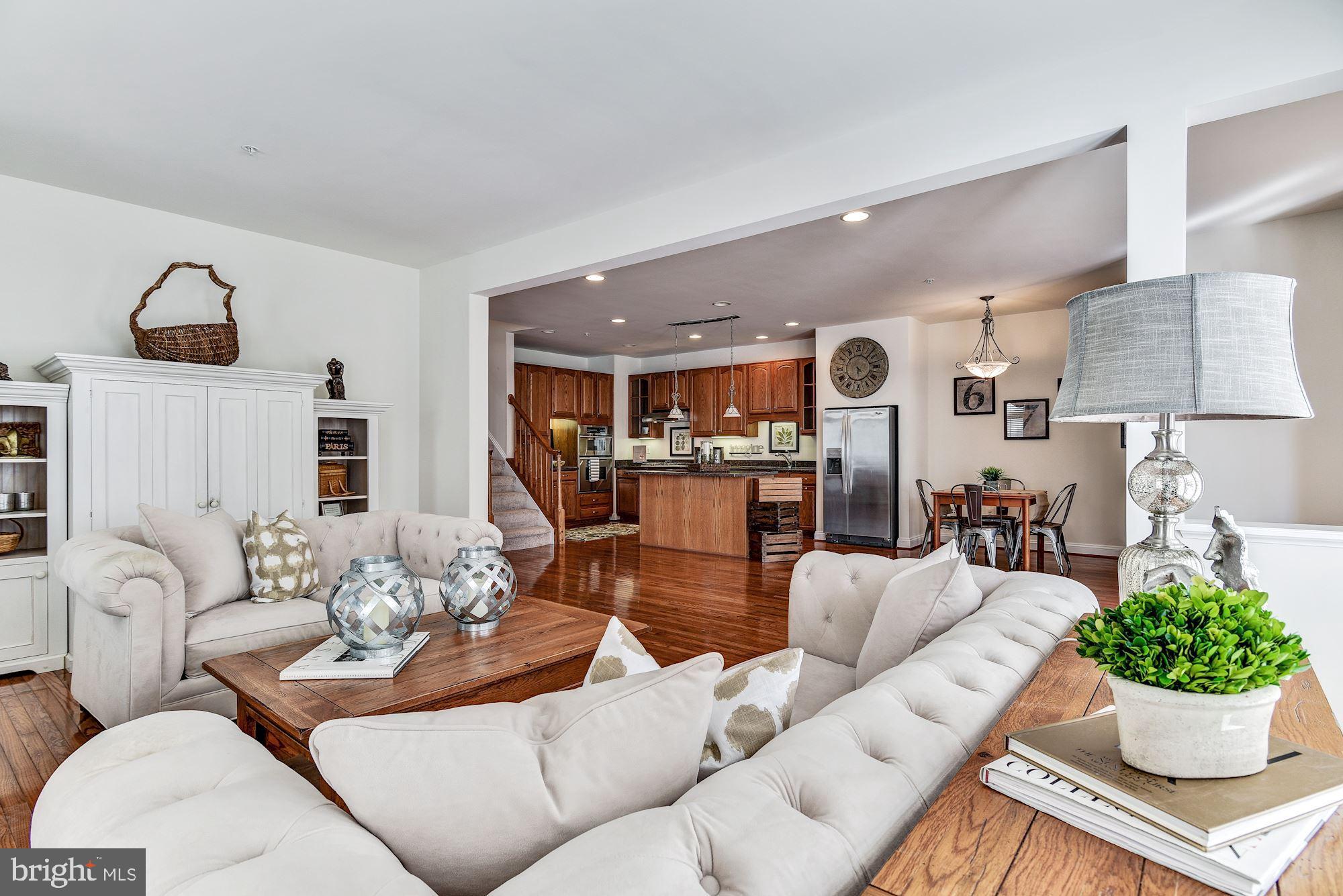 ELLICOTT HILLS - Residential