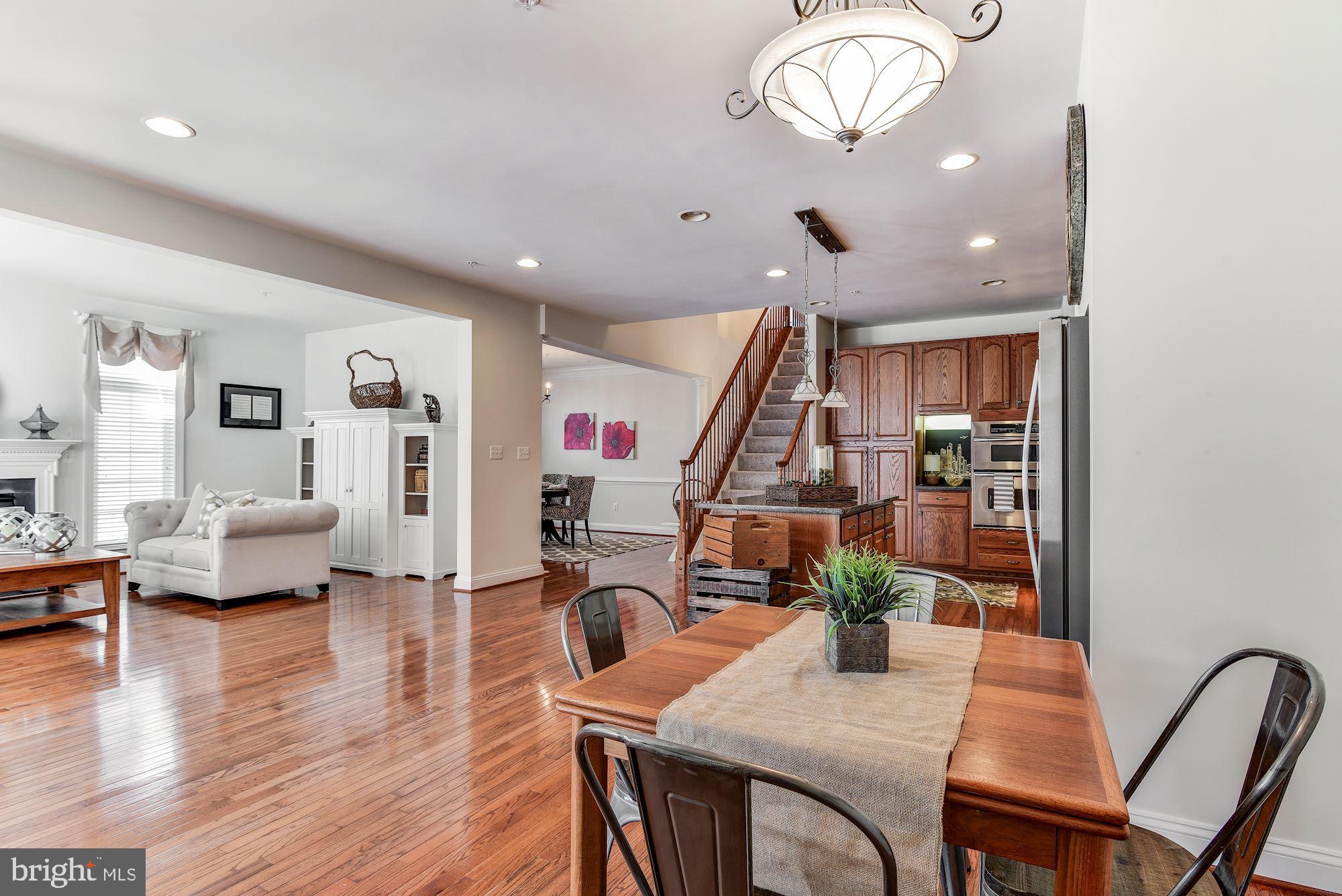 ELLICOTT HILLS - Residential