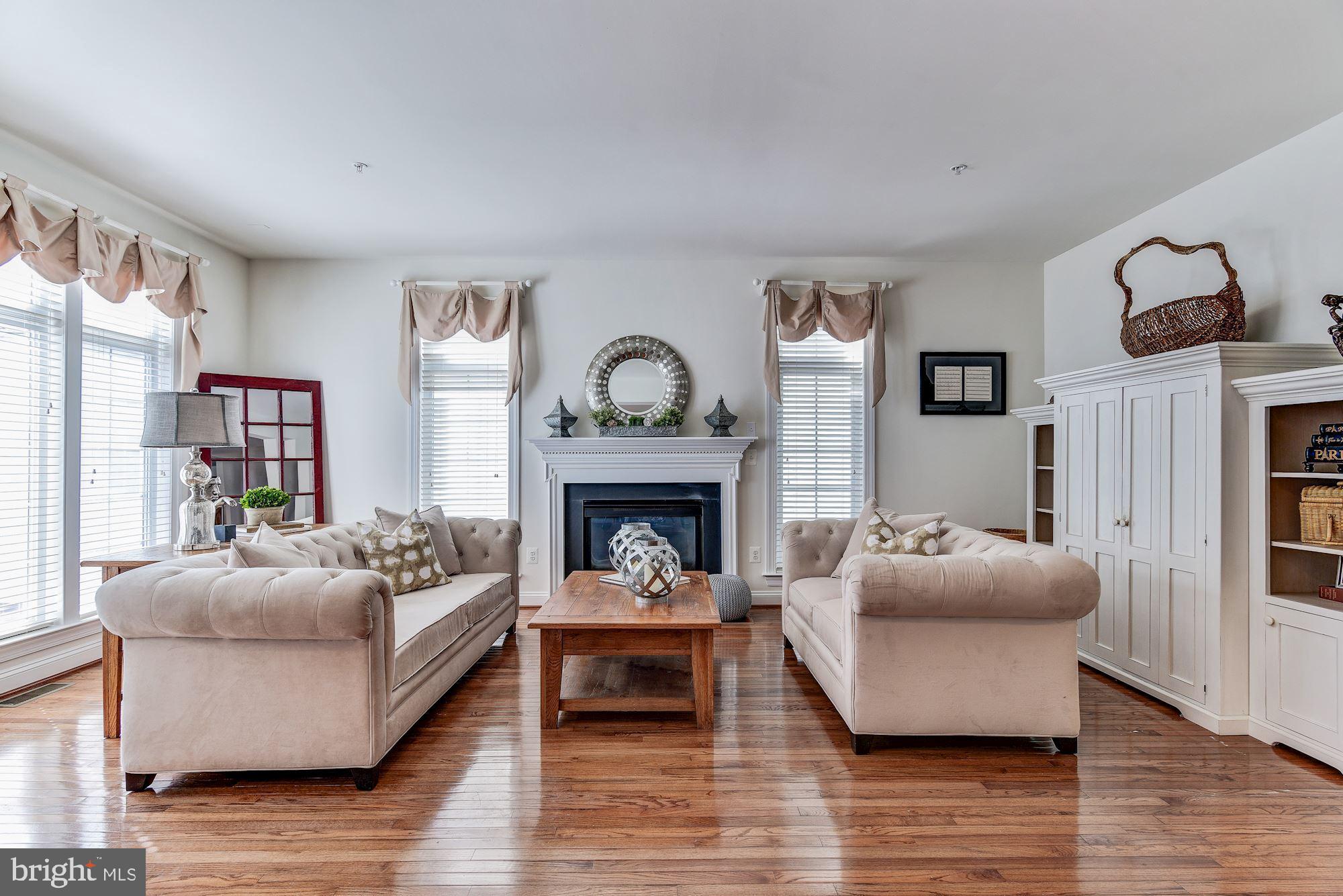 ELLICOTT HILLS - Residential