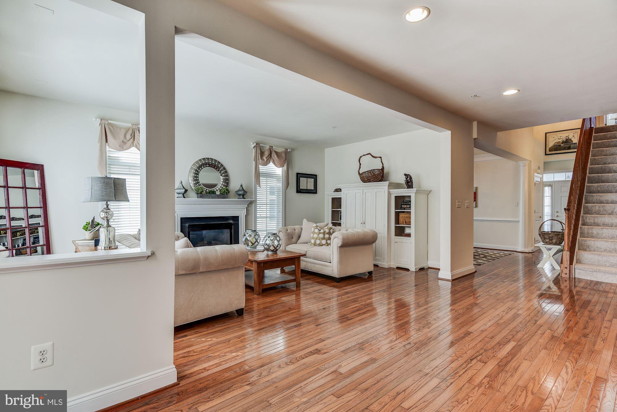 ELLICOTT HILLS - Residential